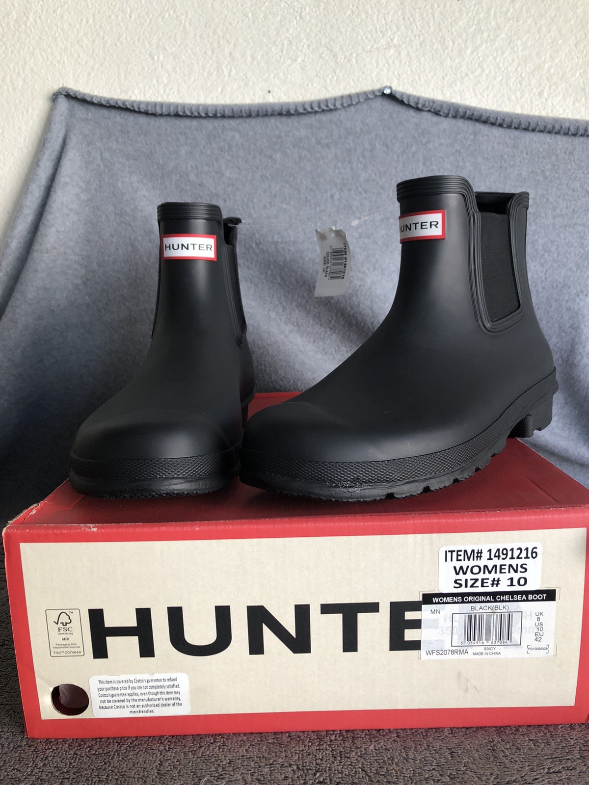 Hunter Original Chelsea Boot, Woman\'s Size 10 Black Rubber Rain Waterproof NEW Hunter Original Chelsea Boot, Woman\'s Size 10 Black Rubber Rain Waterproof NEW