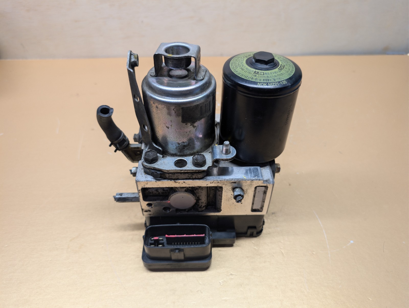 2004-2009 TOYOTA PRIUS Anti-Lock Brakes ABS Actuator Pump 44510-47050 (OEM) #6K