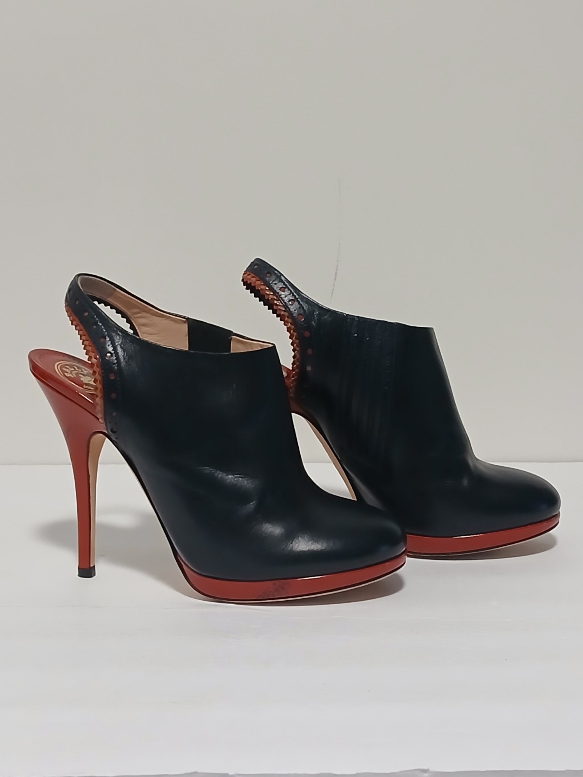 Vero Cuoio Black and Red Heels Made in Italy BALLY 160TH Anniversary  US 8 1/2