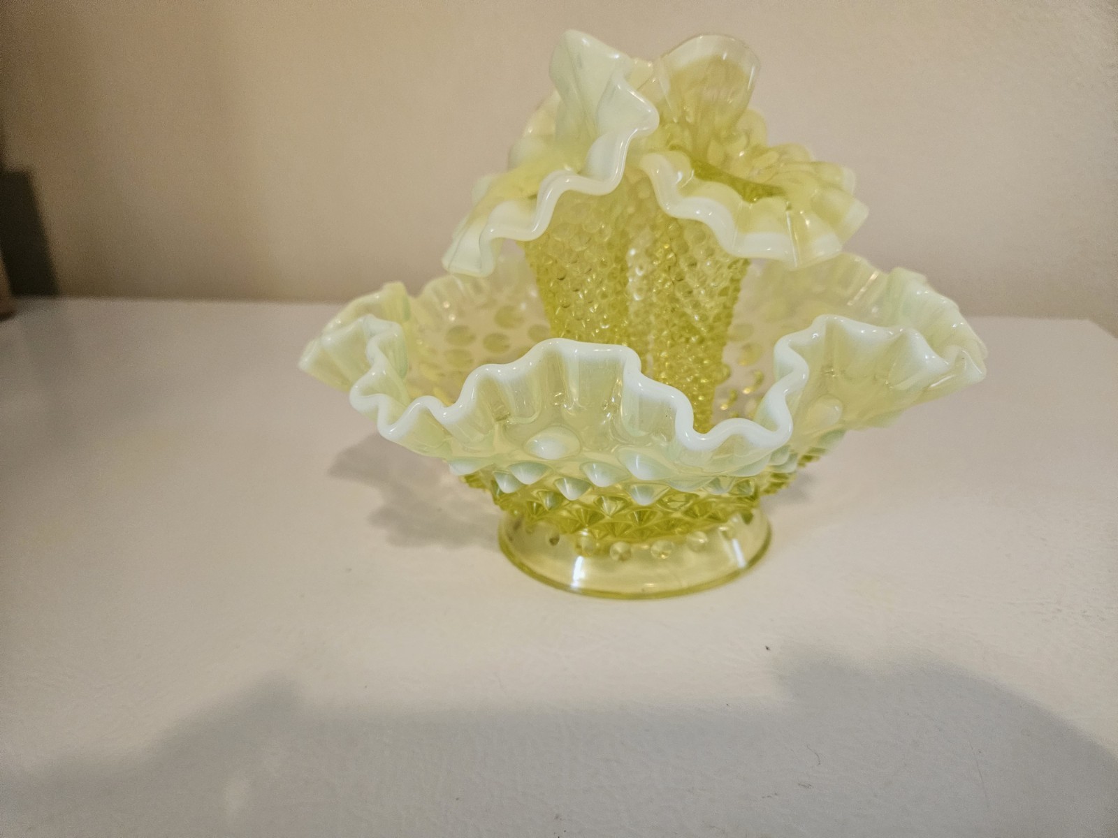 Fenton Topaz Honail Opalescent 3~Horn Epergne UV Reactive RARE Apartment Size 