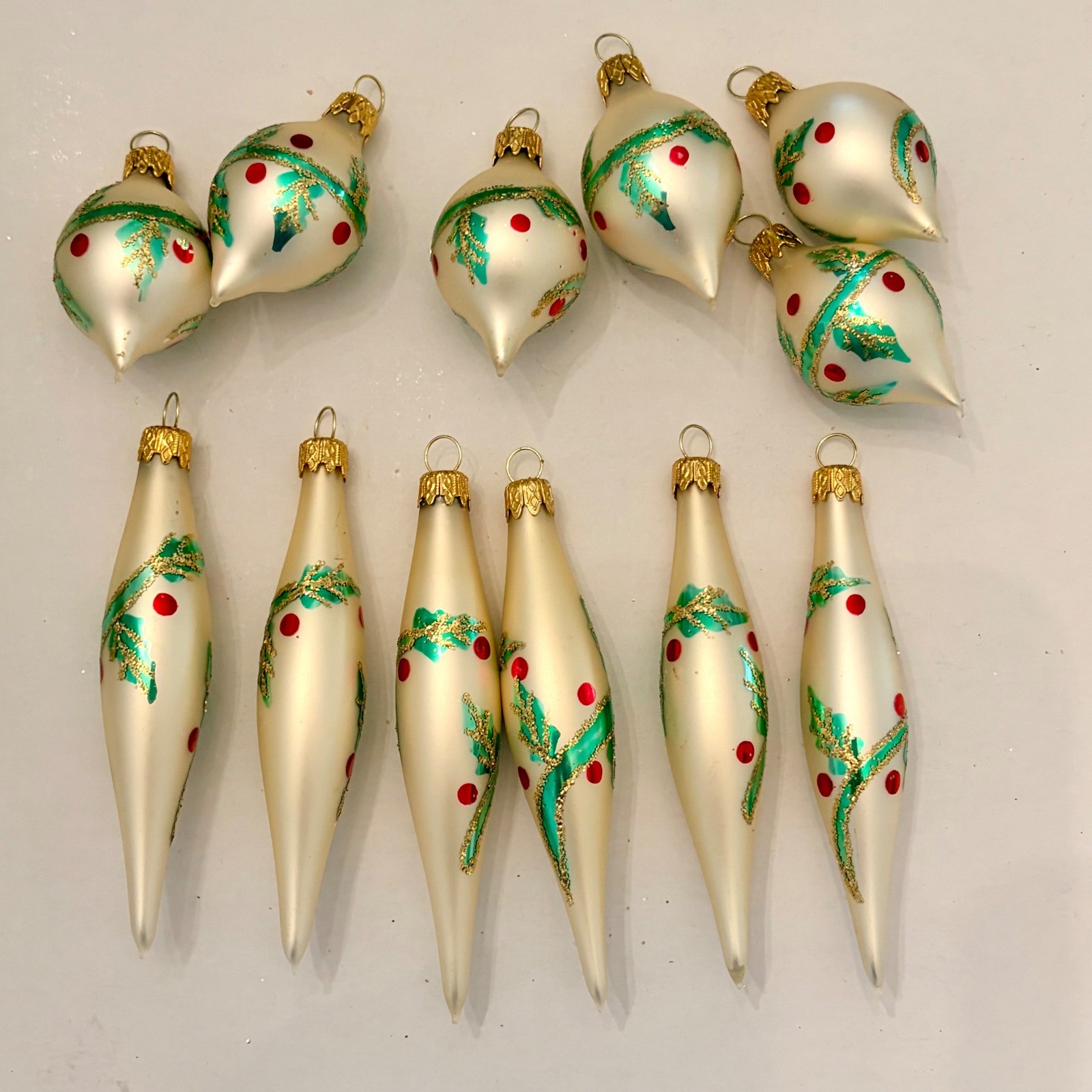 12pc Vintage Glass Christmas Ornaments Champagne Gold Green Holly Teardrop Set