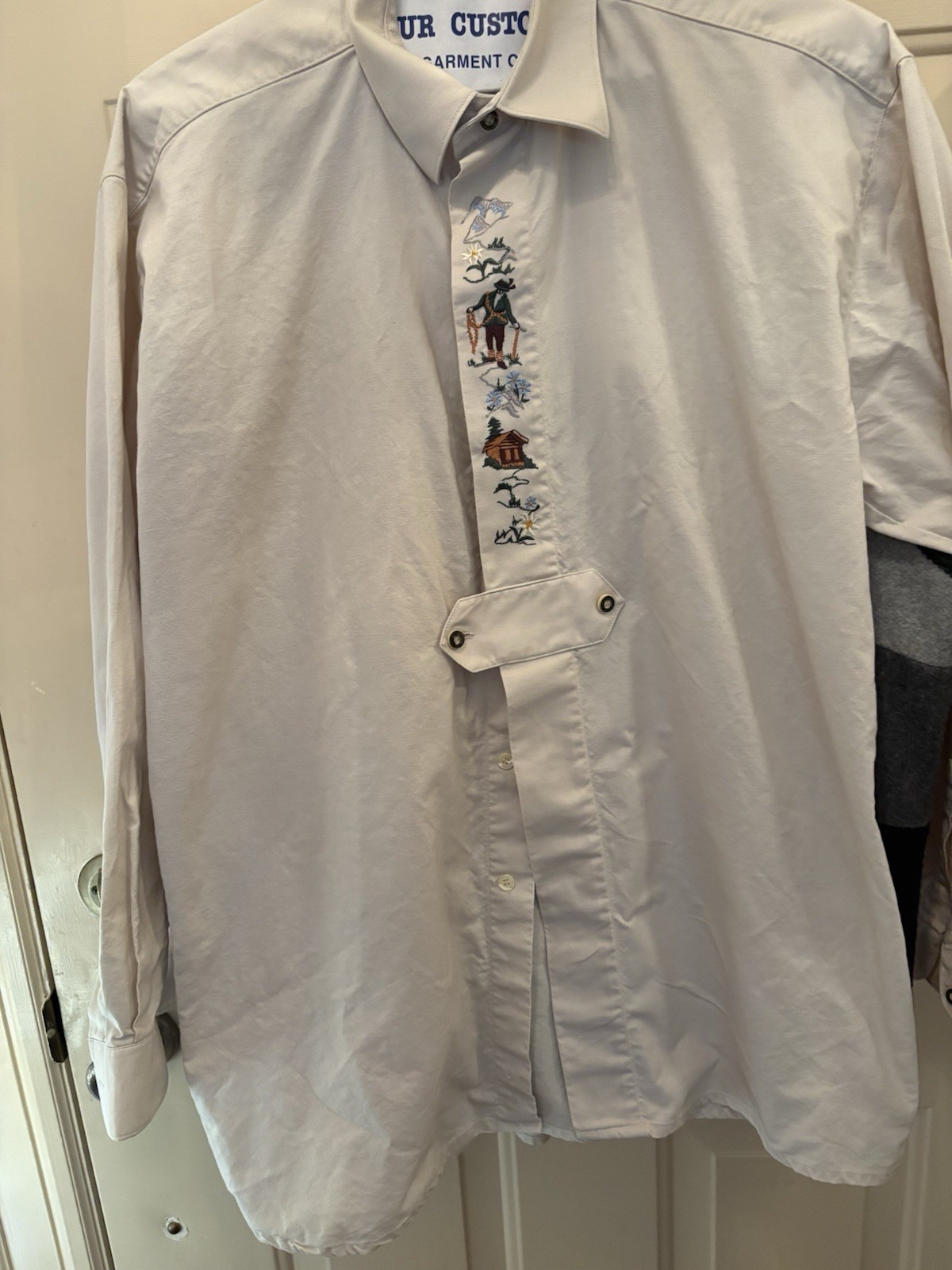 Beautiful Men’s Trachten Shirt