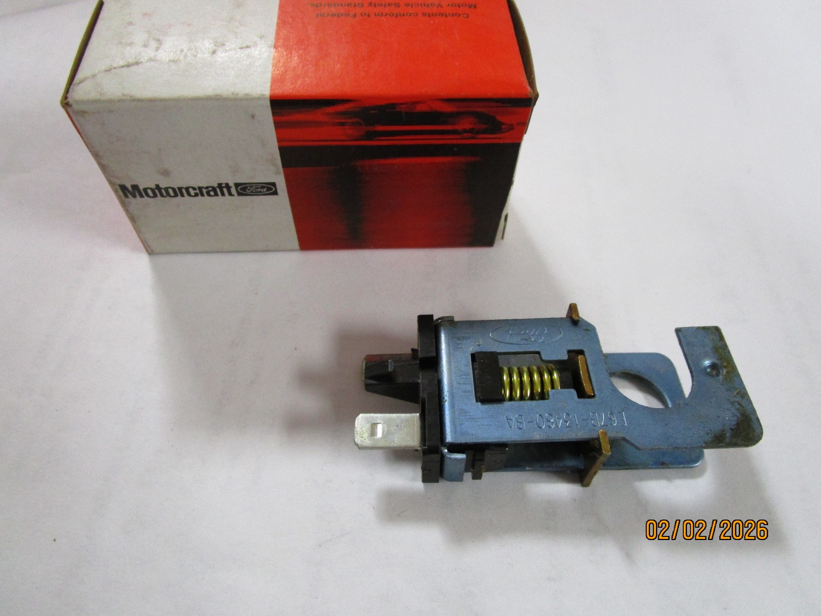 Motorcraft SW-1907-A Brake Light Switch E6TZ-13480-A (nos) Motorcraft SW-1907-A Brake Light Switch E6TZ-13480-A (nos)