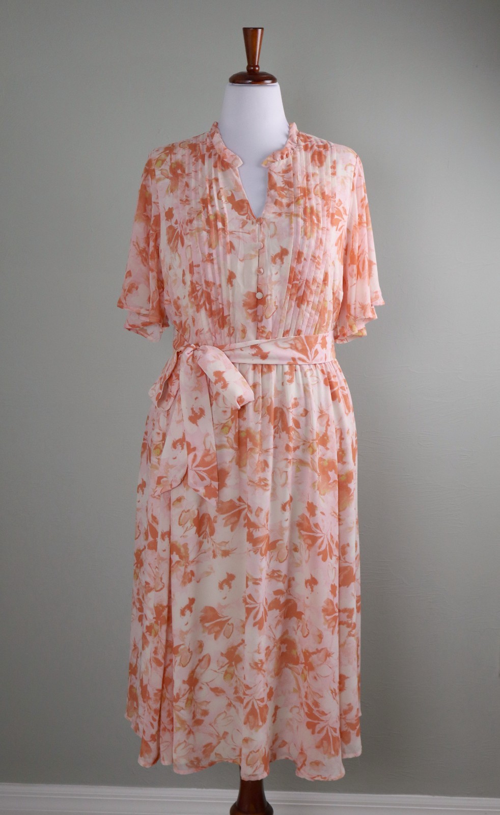 TORRID NWT $85 Midi Chiffon Ruffle Neck Pinktuck Lined Dress Size 2 US 2X
