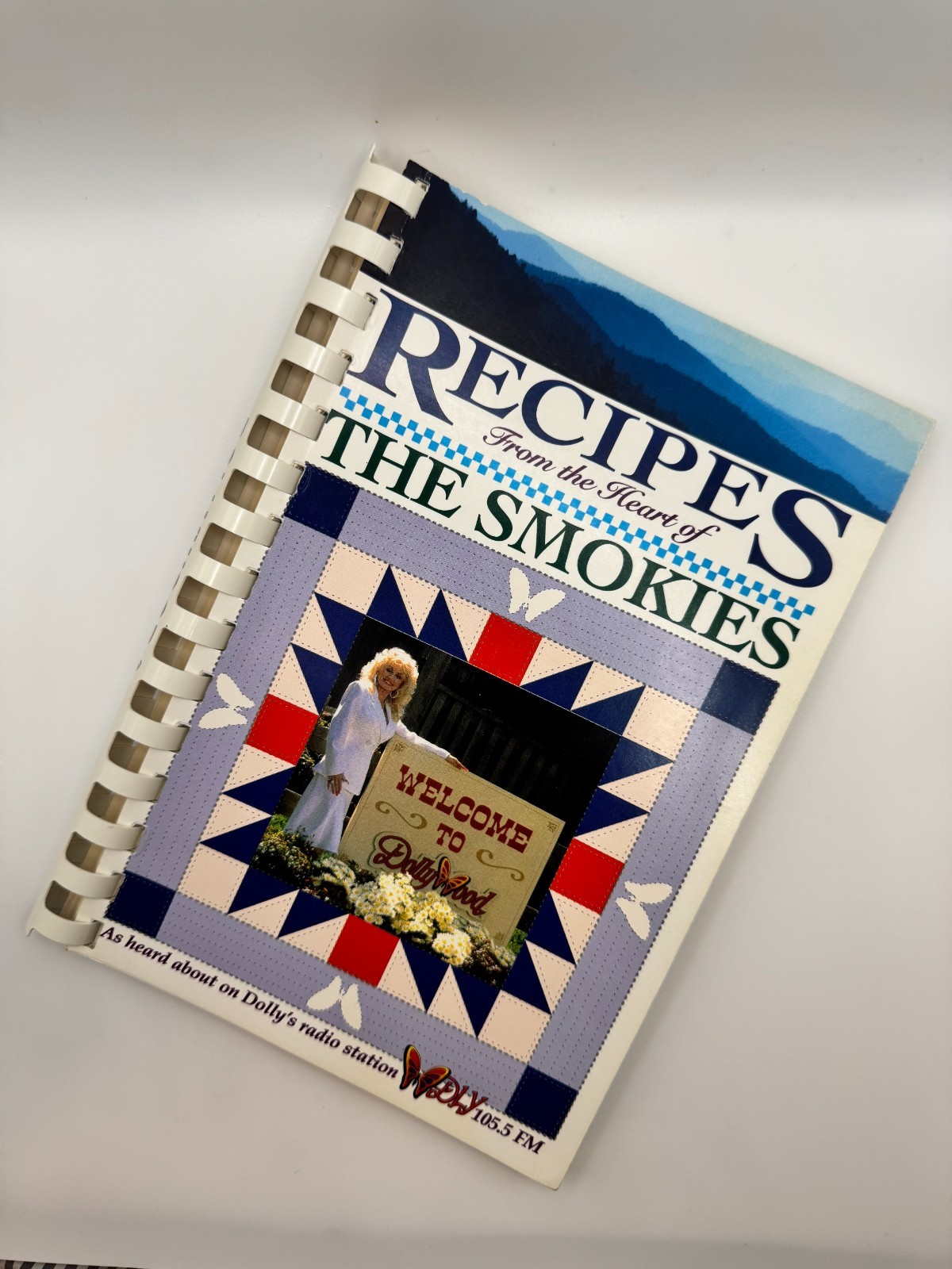 RARE Dollywood Recipes From The Heart Of The Smokies Dolly Parton 1991 -105.5 FM