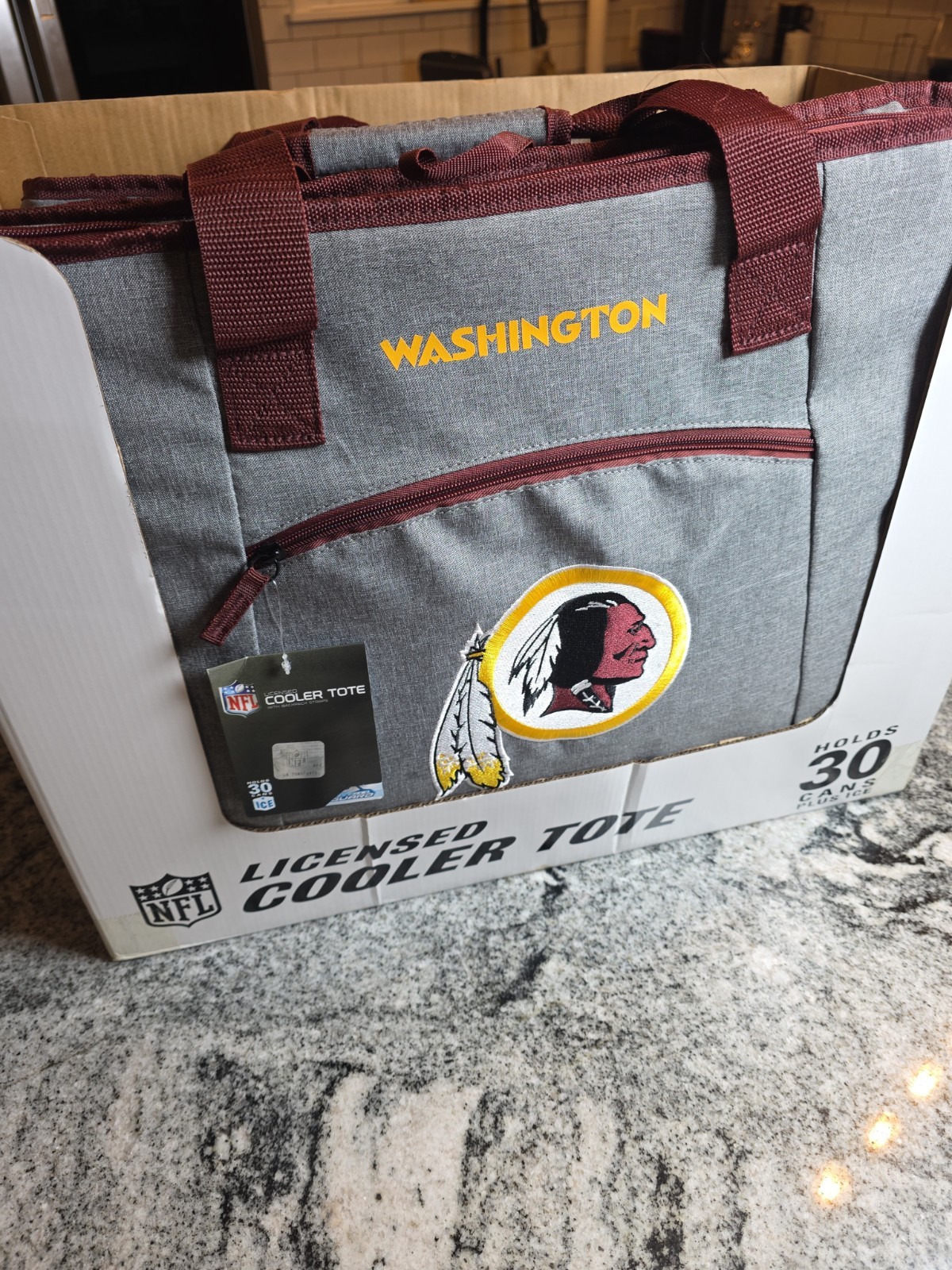 NWT Rare Vintage Washington Redskins Commanders Cooler NFL Rawlings   30 Cans