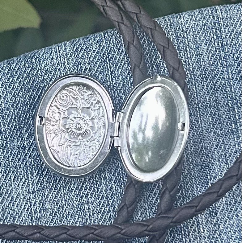 Silver Oval Locket Bolo Tie Black Leather Cord Vintage Western Style Necklace