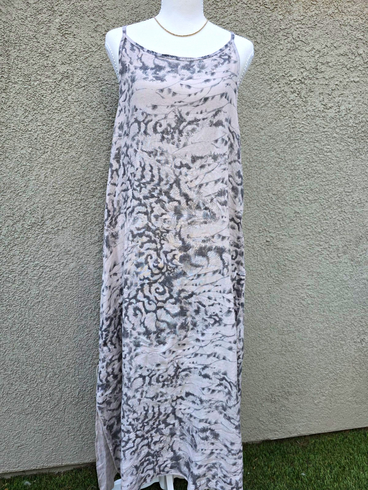 Lungo L\'Arno Linen Floral Maxi Dress Size M Sleeveless Scoop Neck -100% linen 