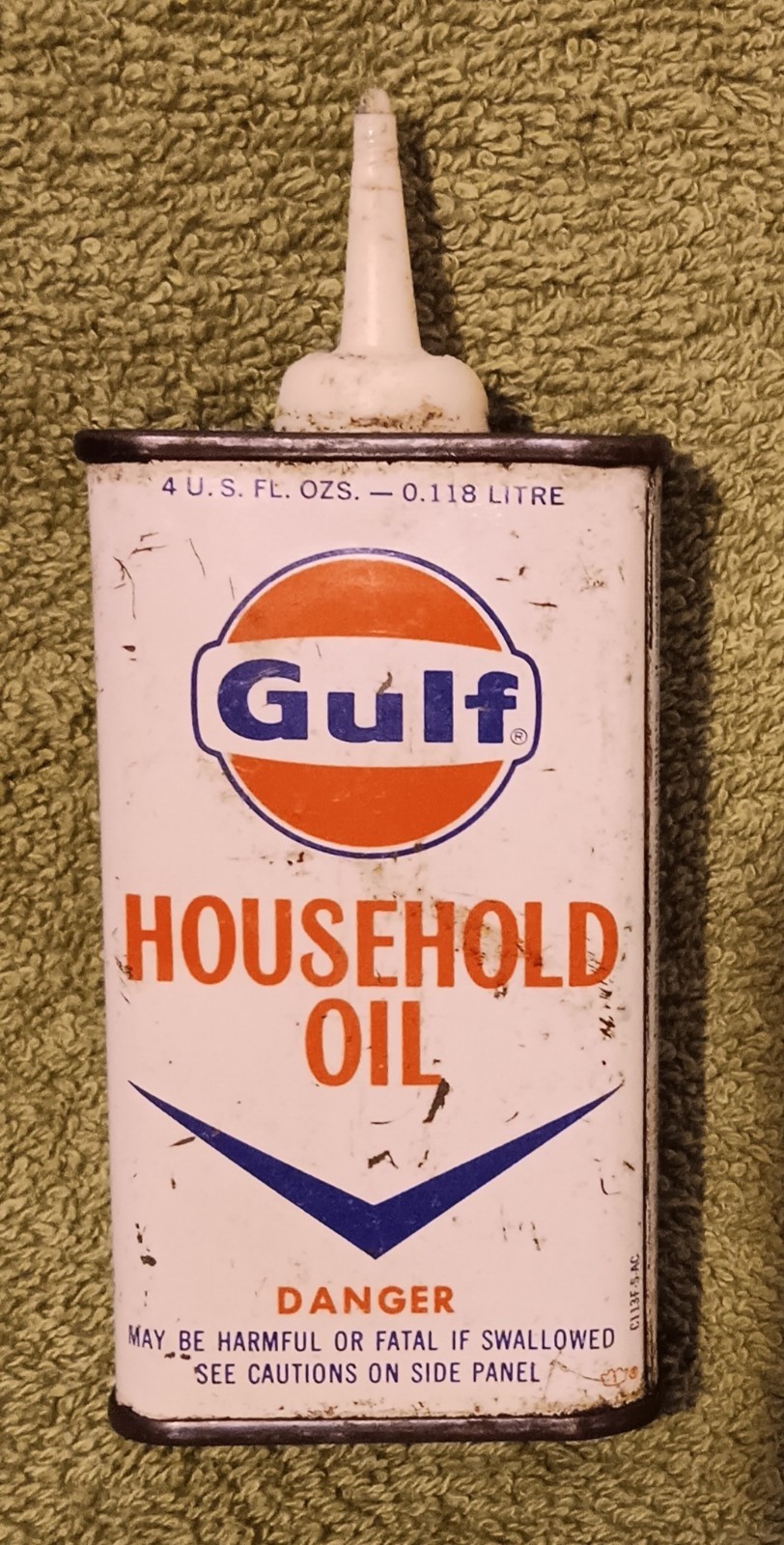 Vintage GULF HOUSEHOLD OIL Advertising Tin Can 4 U.S. FL. OZS. -0.118 LITRE