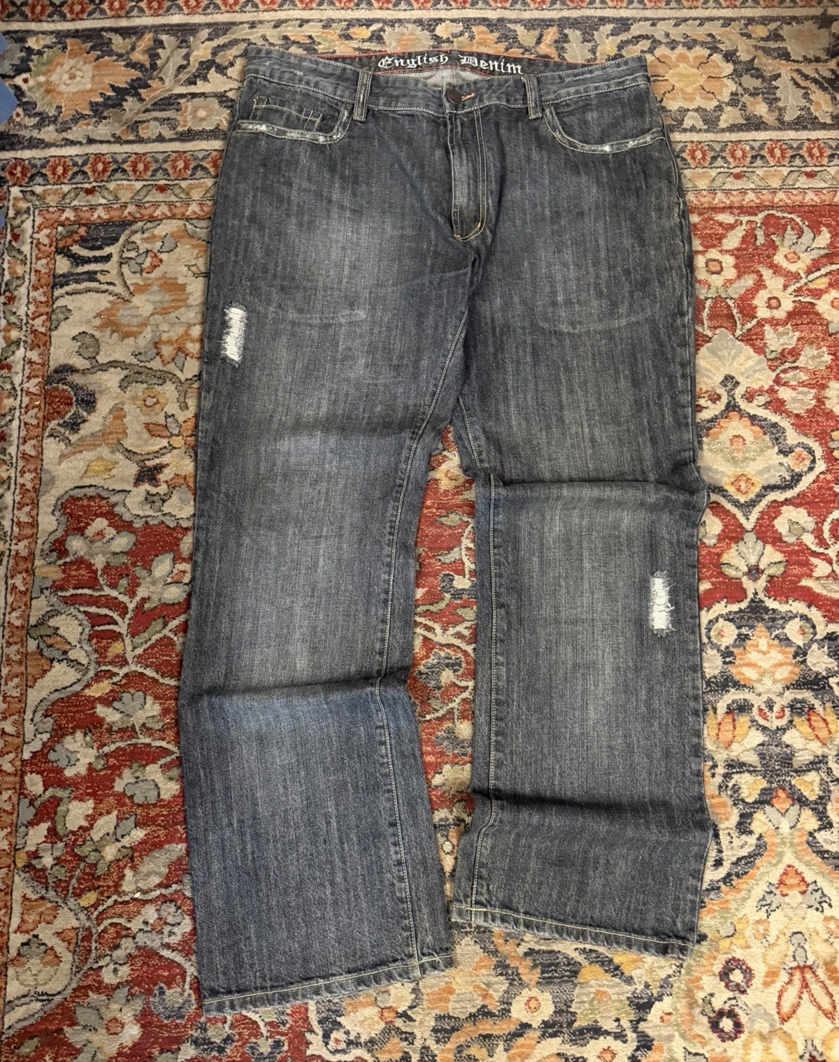 Vintage baggy bootcut denim with cool back pocket embroidery size 38x32 Vintage baggy bootcut denim with cool back pocket embroidery size 38x32