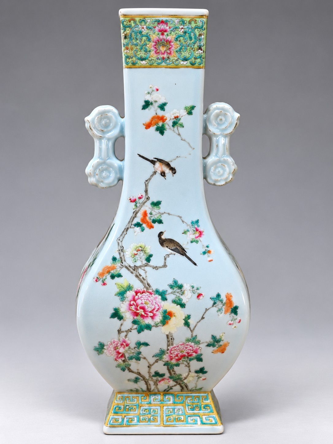 Chinese Famille Rose Porcelain Vase Kangxi Mark Birds Peonies 13.5\