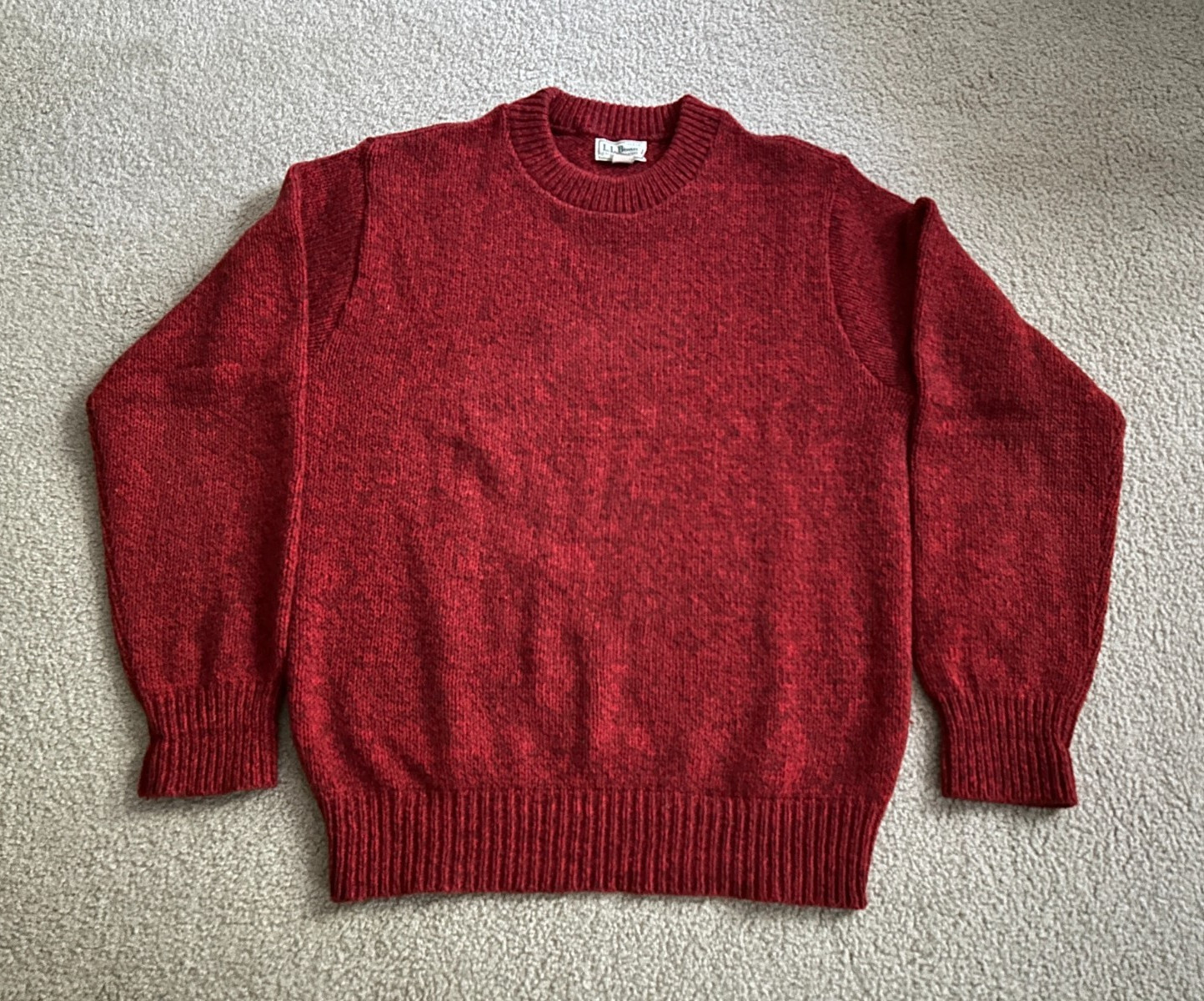 Vintage LL Bean Men\'s Classic Red Ragg Pullover Sweater Medium. EUC
