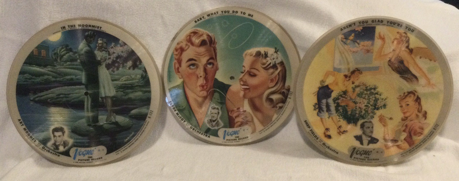 3 Vogue Picture Records R-712 , R-732-13, R-752 Collection