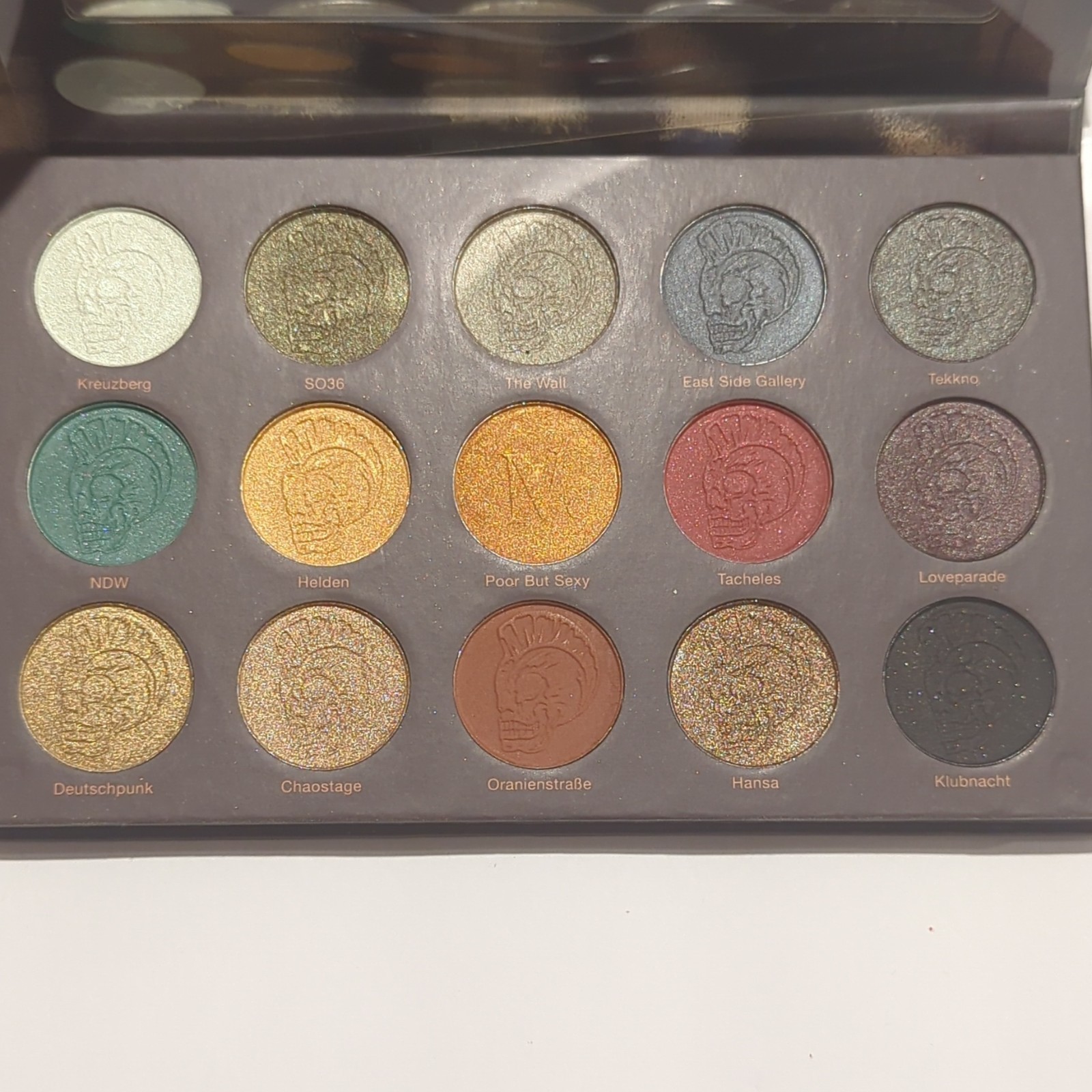 NOMAD Berlin Underground Intense Eyeshadow Palette 15x0.05oz Pressed Powder 12M