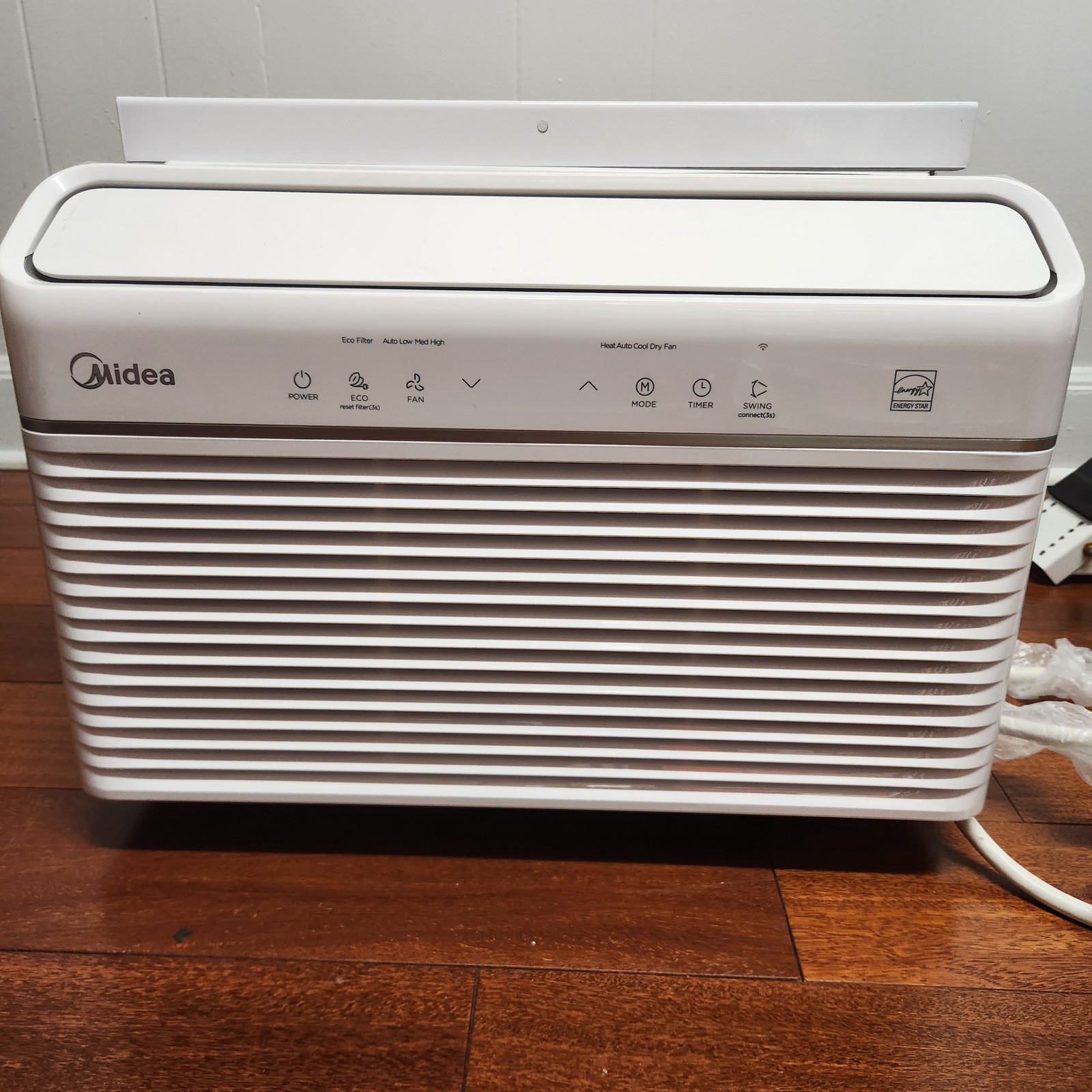 Midea MAW12HV1CWT 12000 BTU Window AC Heat WiFi Remote Dehumidifier & Bracket