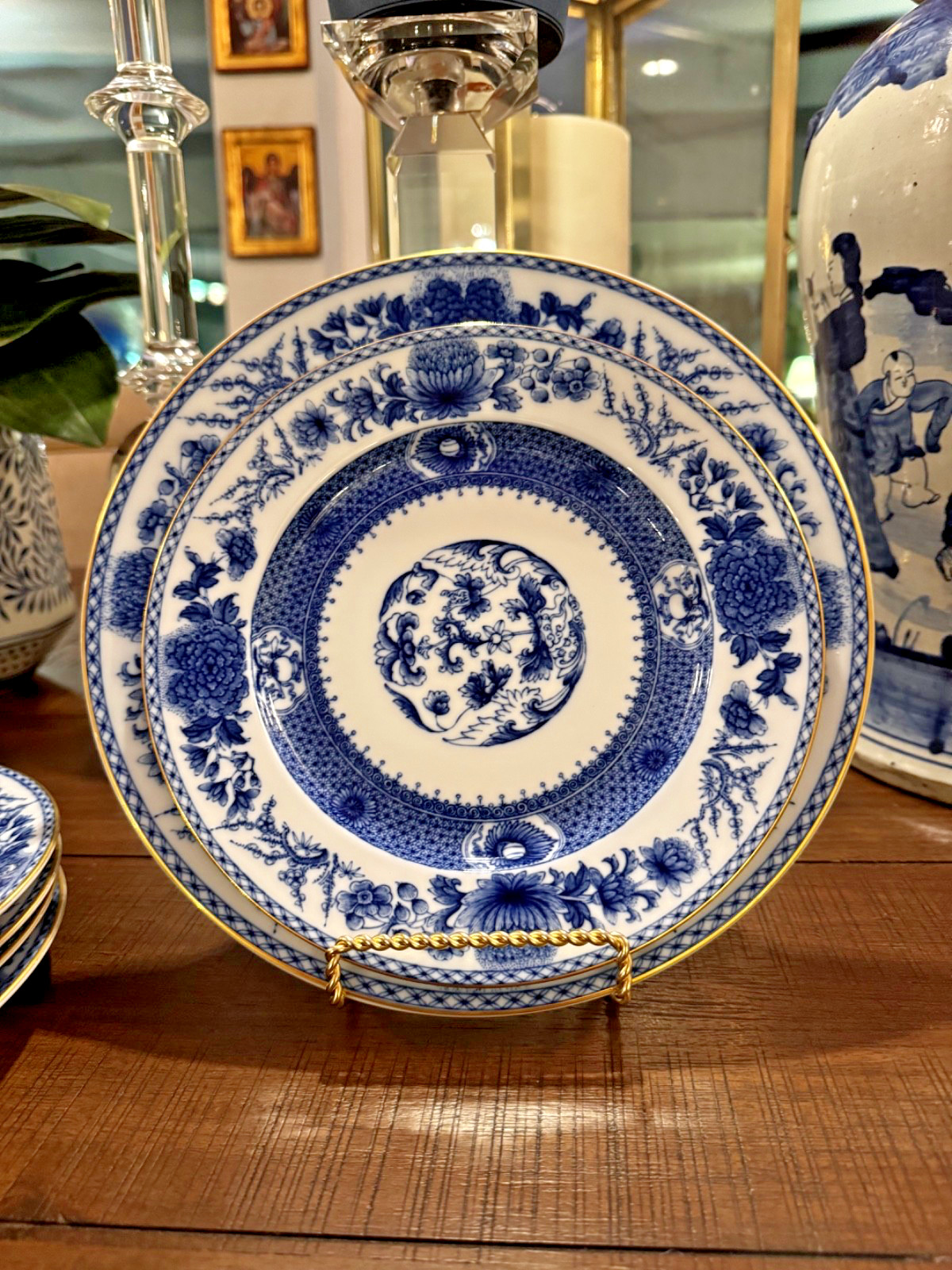 Mottahedeh Imperial Blue Salad Dessert Plate Pristine Condition Mottahedeh Imperial Blue Salad Dessert Plate Pristine Condition