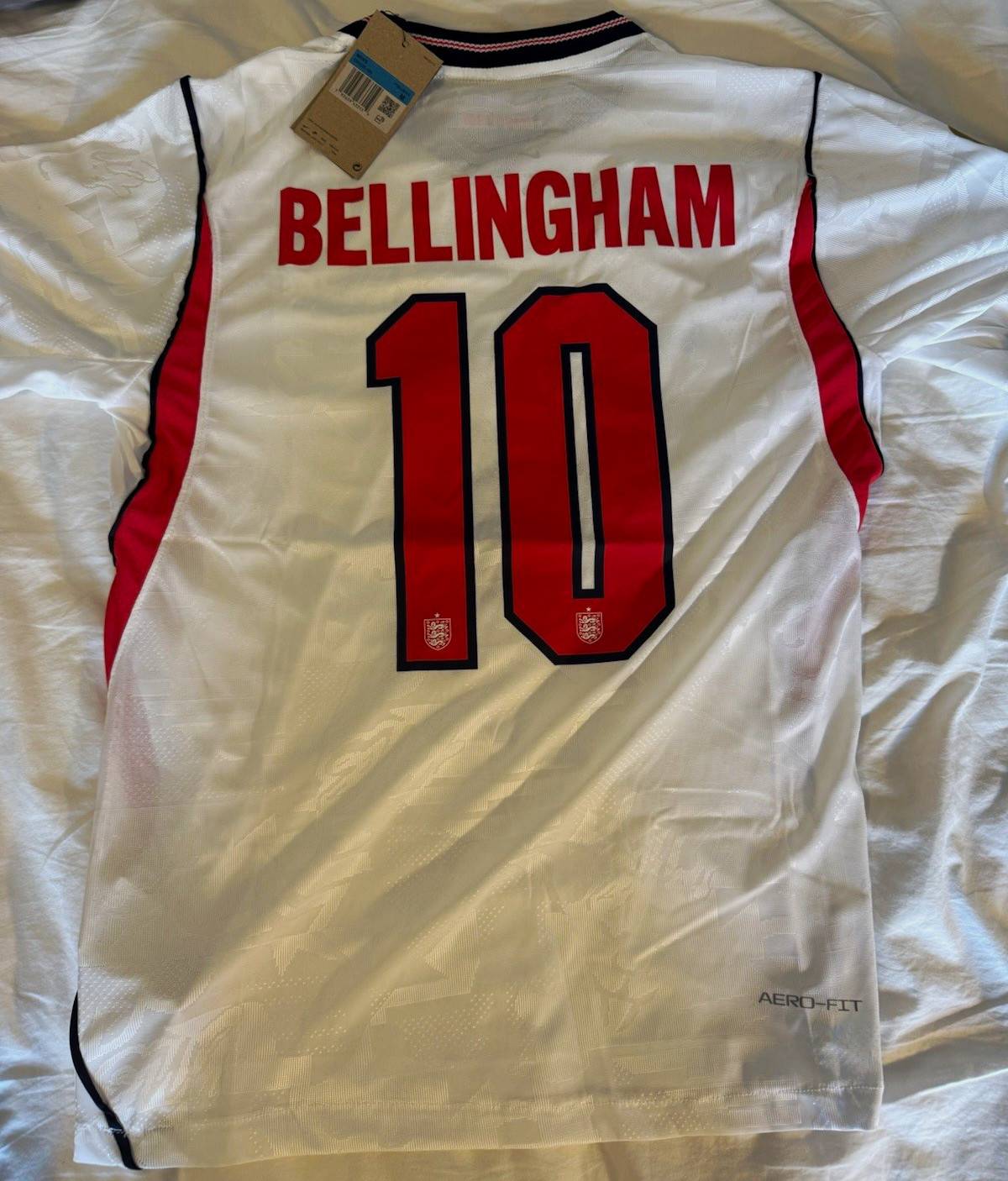 Nike 2026 World Cup England Home Jersey Jude Bellingham #10 Men\'s M Nike 2026 World Cup England Home Jersey Jude Bellingham #10 Men\'s M