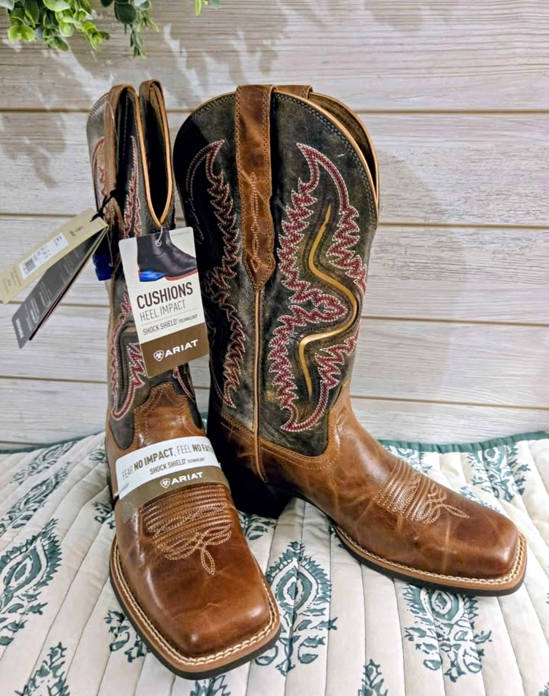 Ariat \