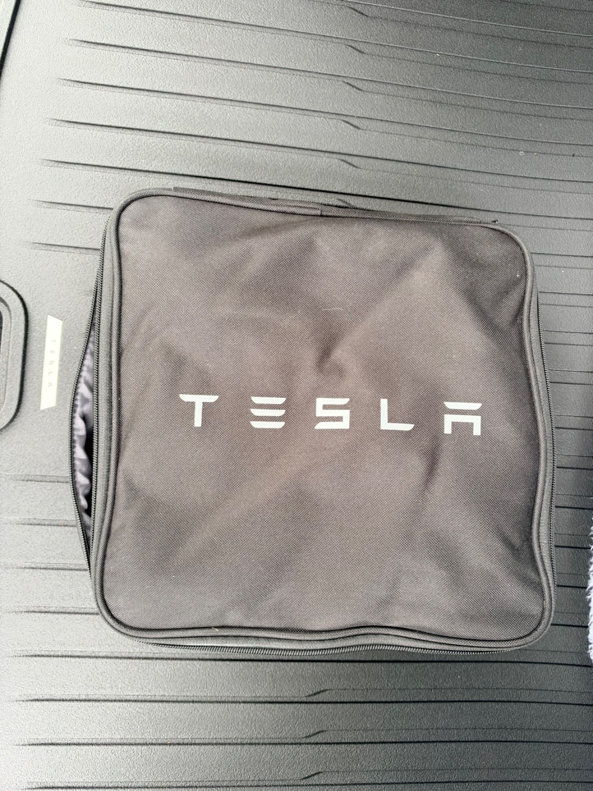 OEM ORIGINAL Tesla Charging Cable Gen 2 for Model S 3 X Y Mobile Home Charger