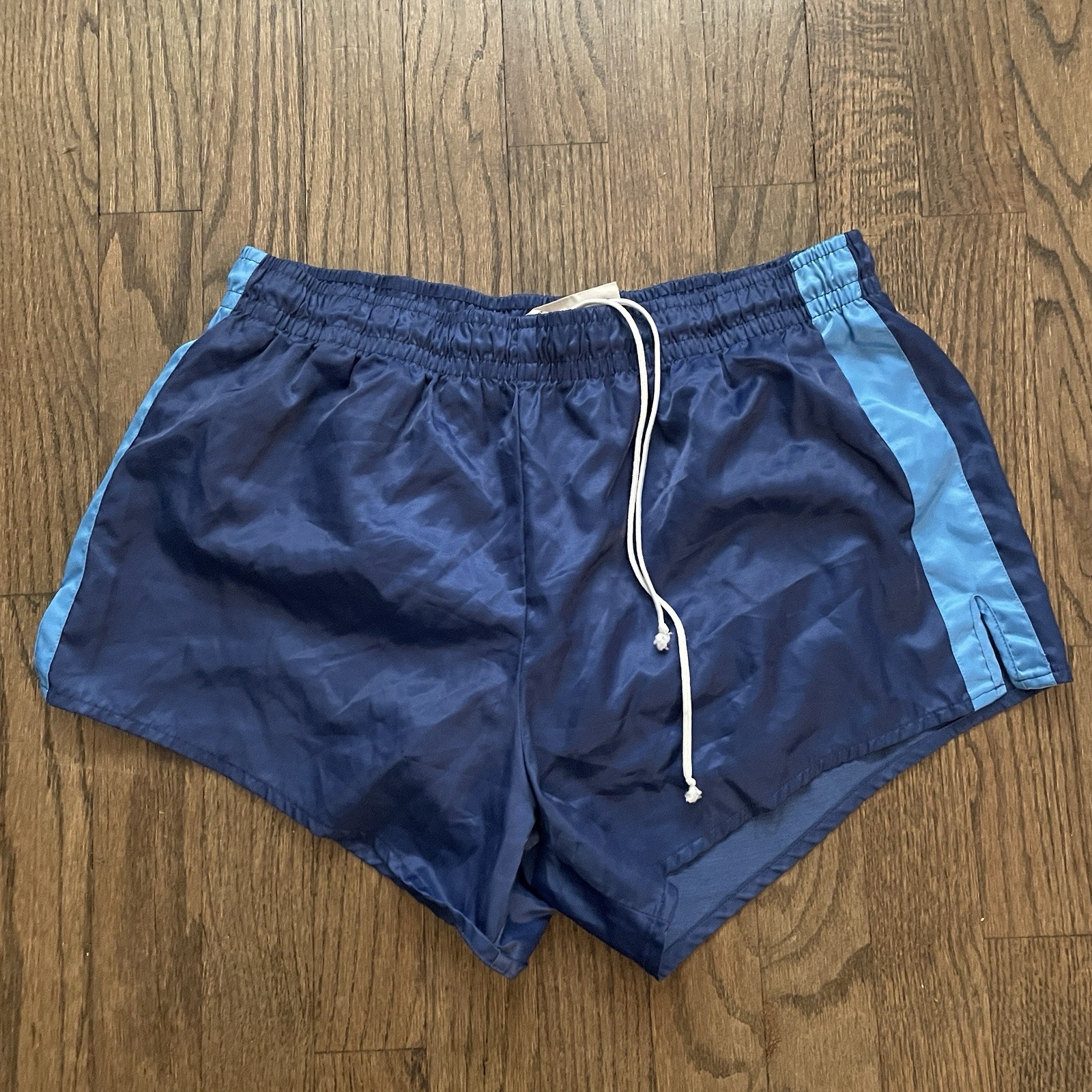 Vintage German Army Gym Workout Issued Athletic Shorts Men’s Size Medium Running Vintage German Army Gym Workout Issued Athletic Shorts Men’s Size Medium Running
