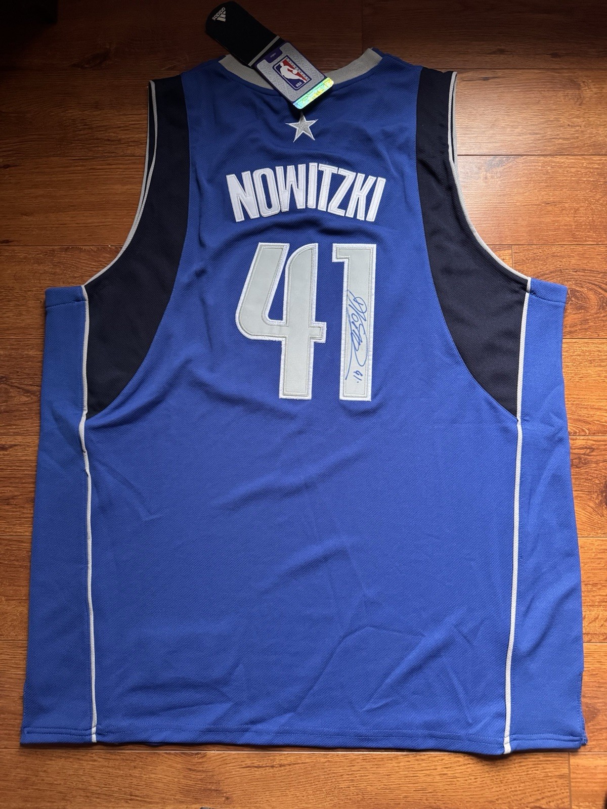 Dirk Nowitzki Signed Autographed NBA Finals Jersey Finals Patch GTP