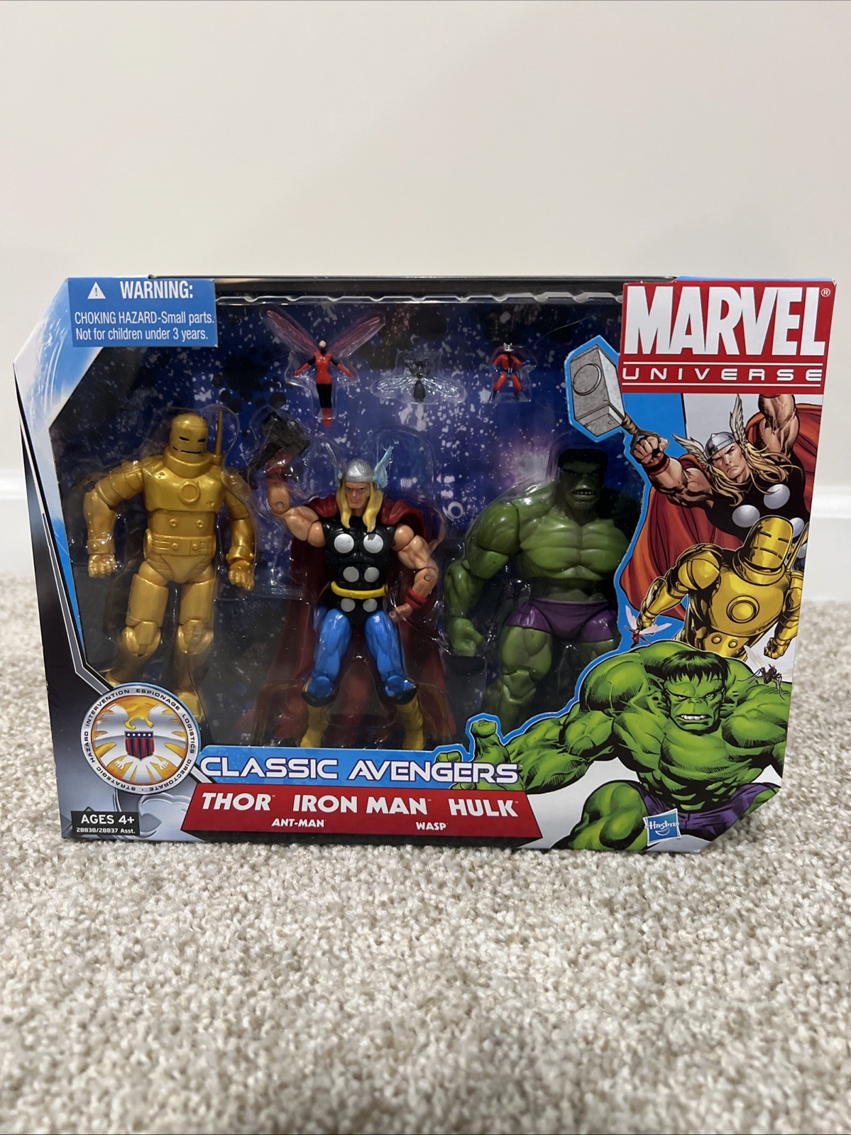 Hasbro Classic Avengers IRON MAN HULK THOR Action Figure 3 Pack Ant-Man Wasp