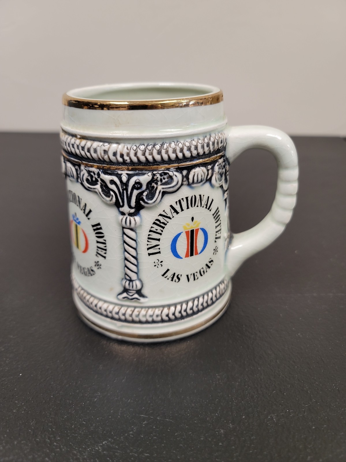 RARE 1969-71 INTERNATIONAL HOTEL Las Vegas Hilton ENESCO Mug ELVIS Residency