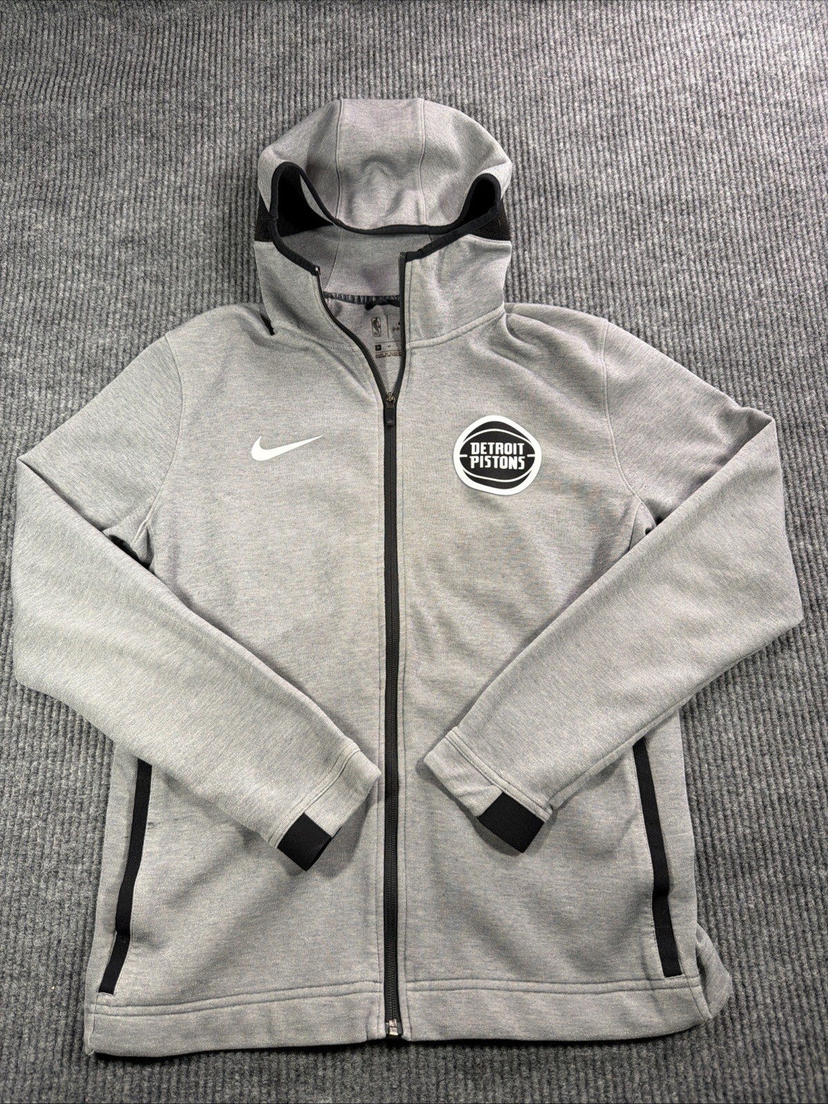 Nike NBA Detroit Pistons Dri-Fit Showtime Full Zip Hoodie Jacket Size Medium