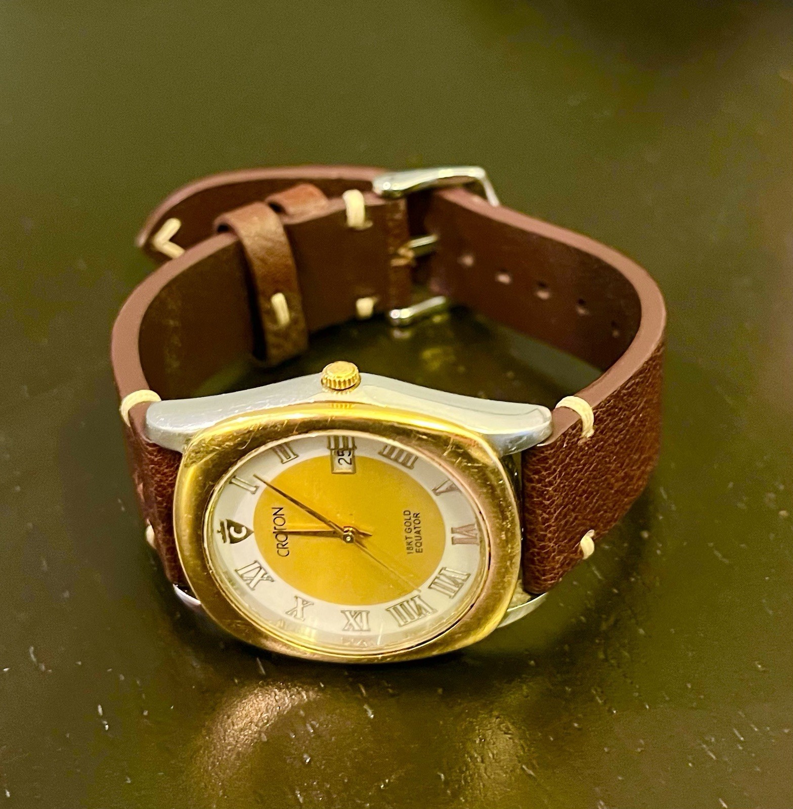 Croton Equator Solid 18K Gold Bezel& S.Steel Sapphire Crystal Swiss 36mm Watch