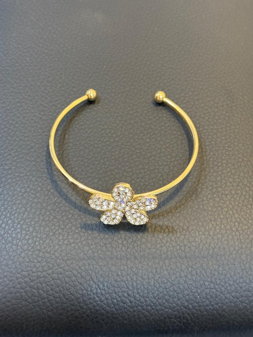 New Yellow Flower Cuff Bracelet Sparkling Crystal Floral Open Bangle Jewelry