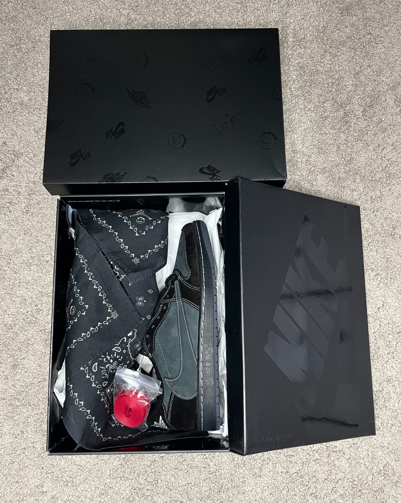 Travis Scott x Air Jordan 1 Low OG SP Black Phantom Black Men's (SHIP FAST)
