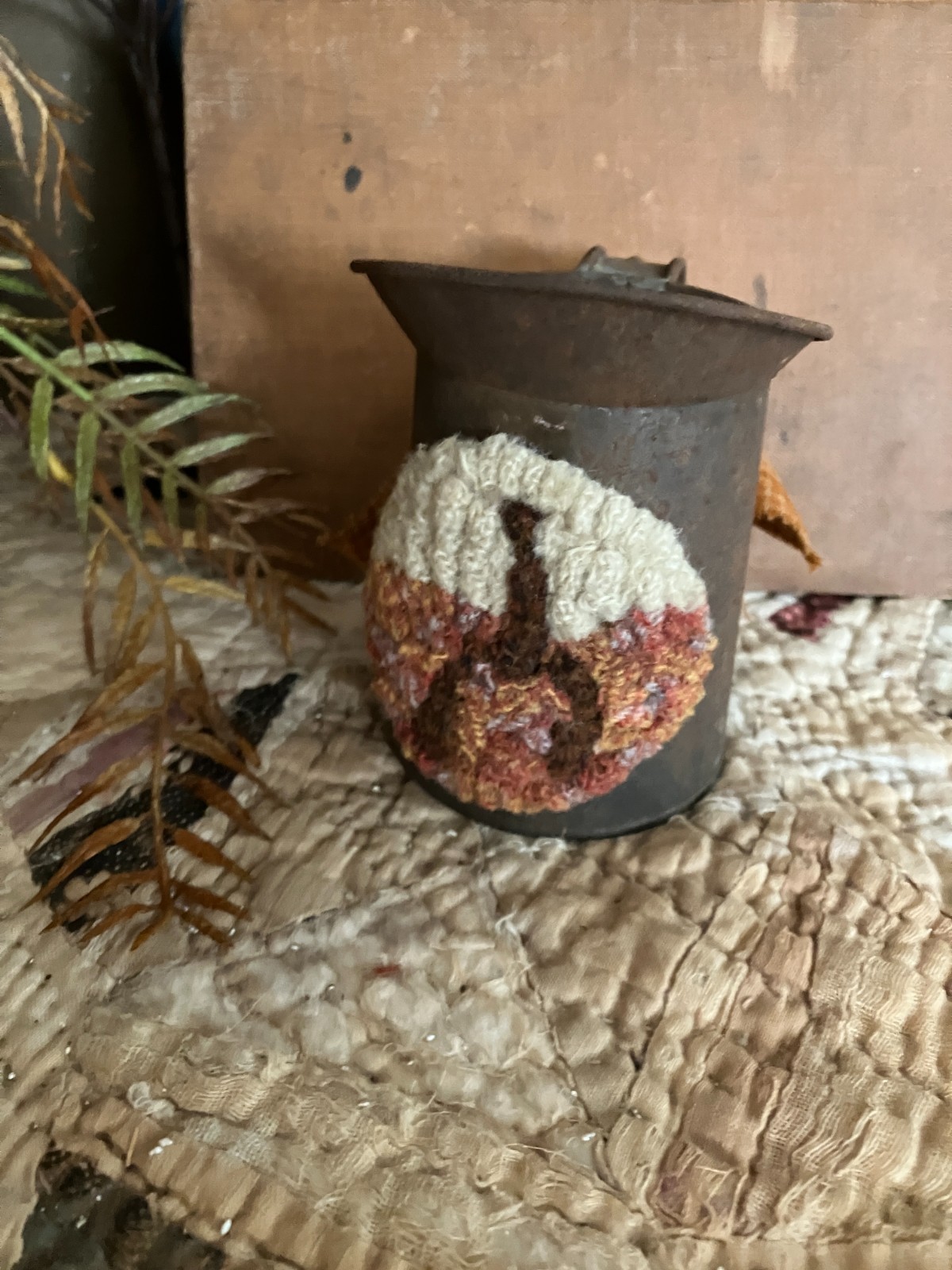 PRIMITIVE ~Handmade ~Wool Rug Hooking~ FALL PUMPKIN On Antique/Old Rusty Pitcher