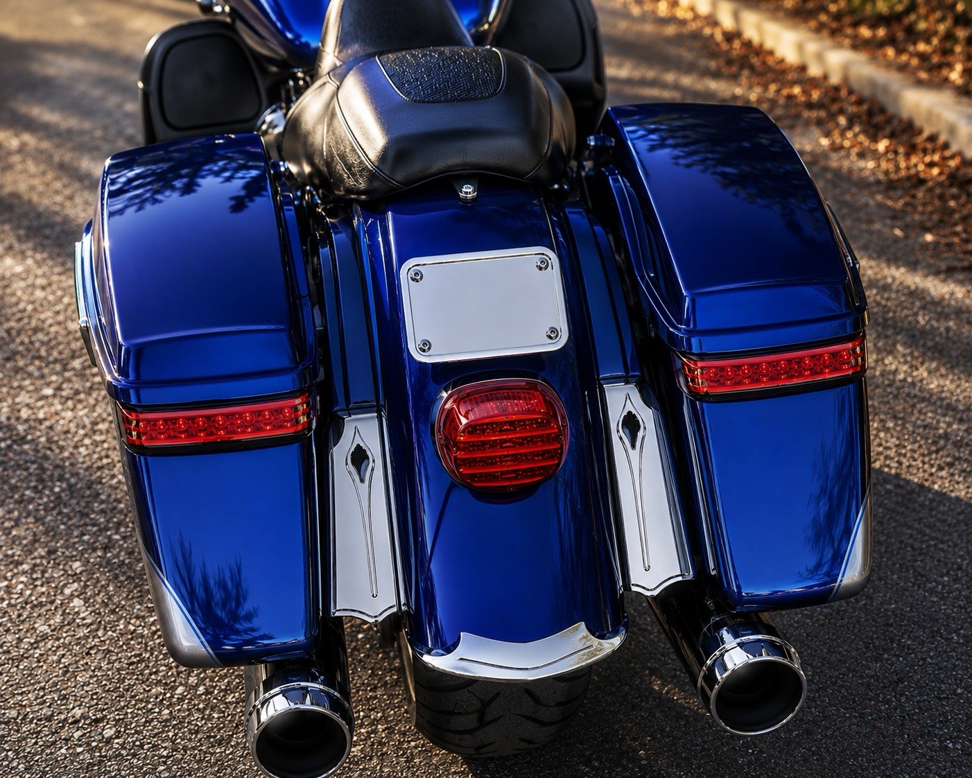 Kuryakyn Chrome Lower Saddlebag Filler Panels Harley Electra Road King 1192 New