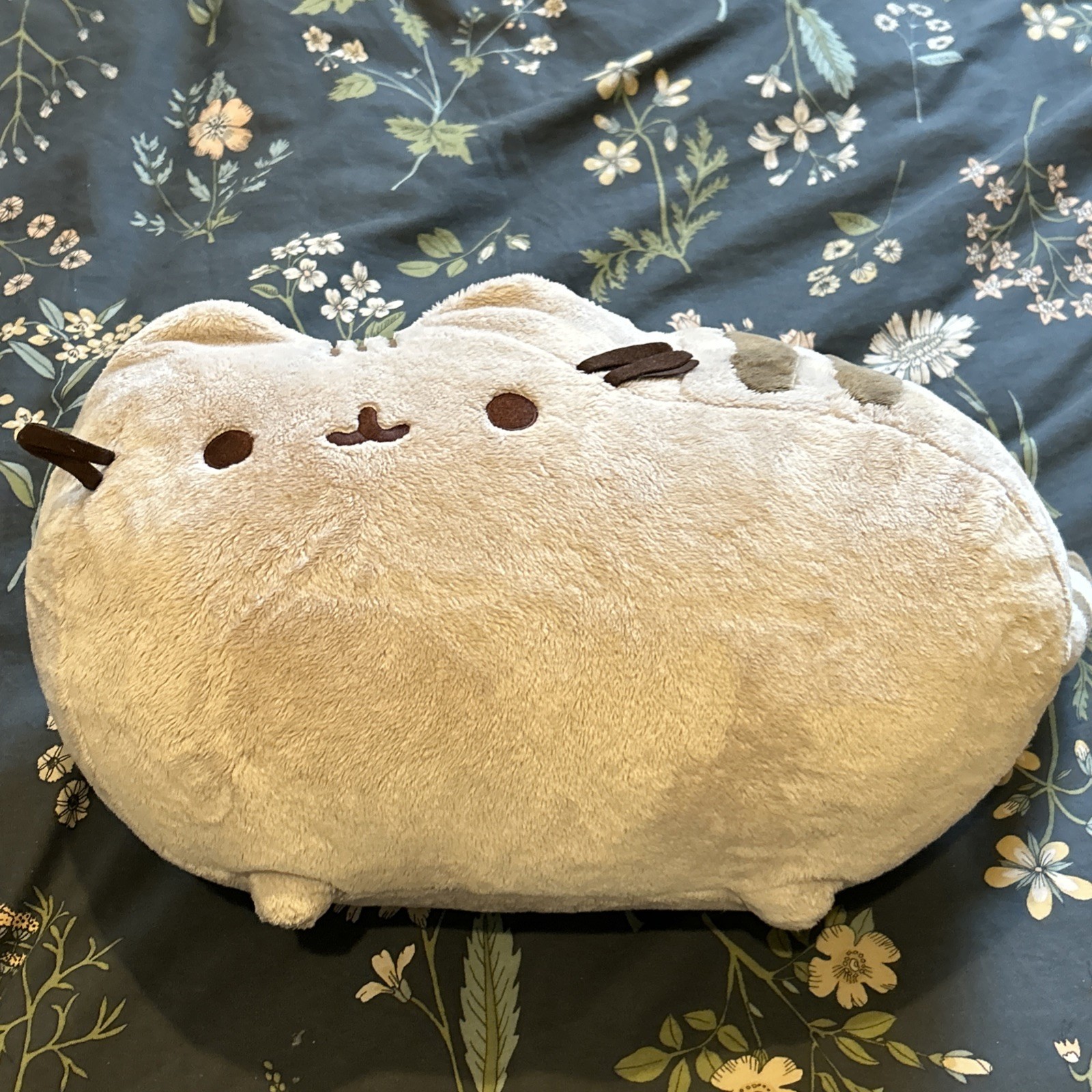 RARE GUND Pusheen 16” Cat Plush 2017 Beige Grey Brown Model 4053794