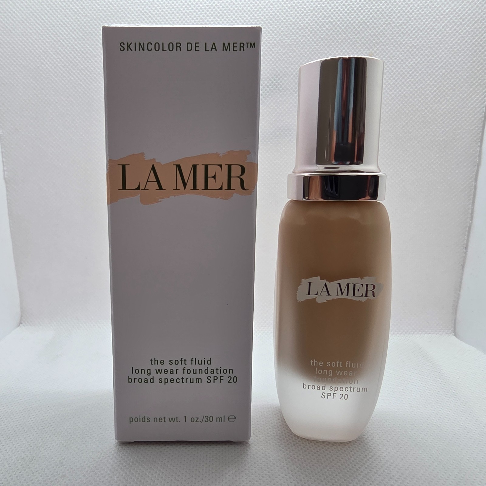 La Mer The Soft Fluid Long Wear Foundation 250 Sand SPF20 NIB 30ml