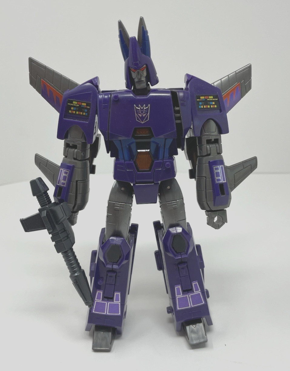 Transformers Generations WFC Kingdom WFC-K9 Cyclonus Action Figure Transformers Generations WFC Kingdom WFC-K9 Cyclonus Action Figure