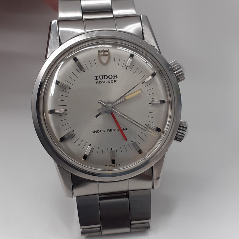 W/Service Papers Tudor Heritage Advisor Alarm 34 mm Steel Automatic Watch 10050