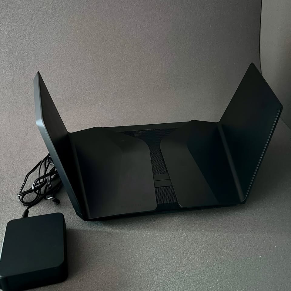 NETGEAR Nighthawk AX12 Dual-Band 12-Stream Wi-Fi 6 Router