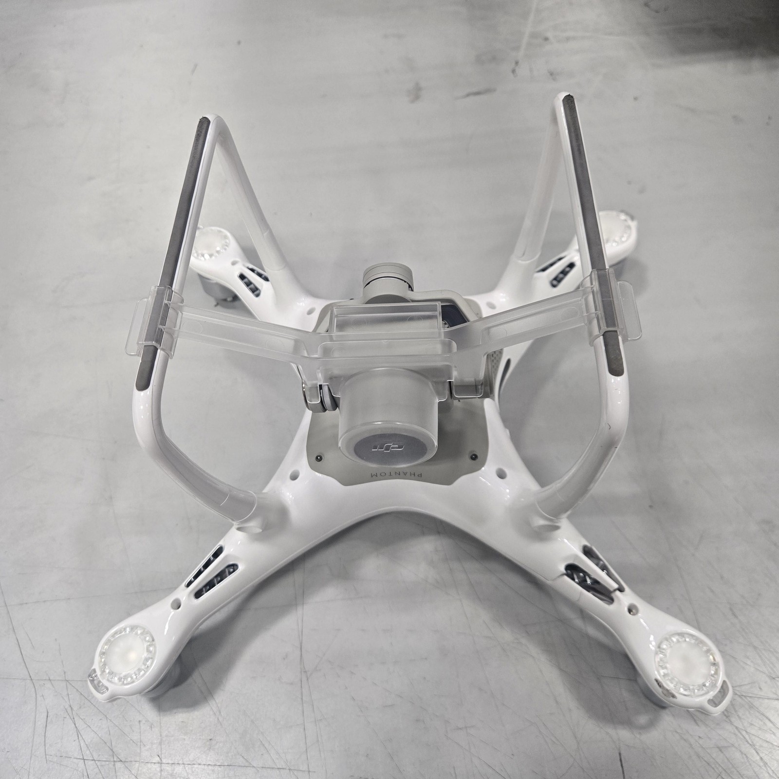 DJI Phantom 4 PRO Drone, 2 Controllers Battery, White, Read