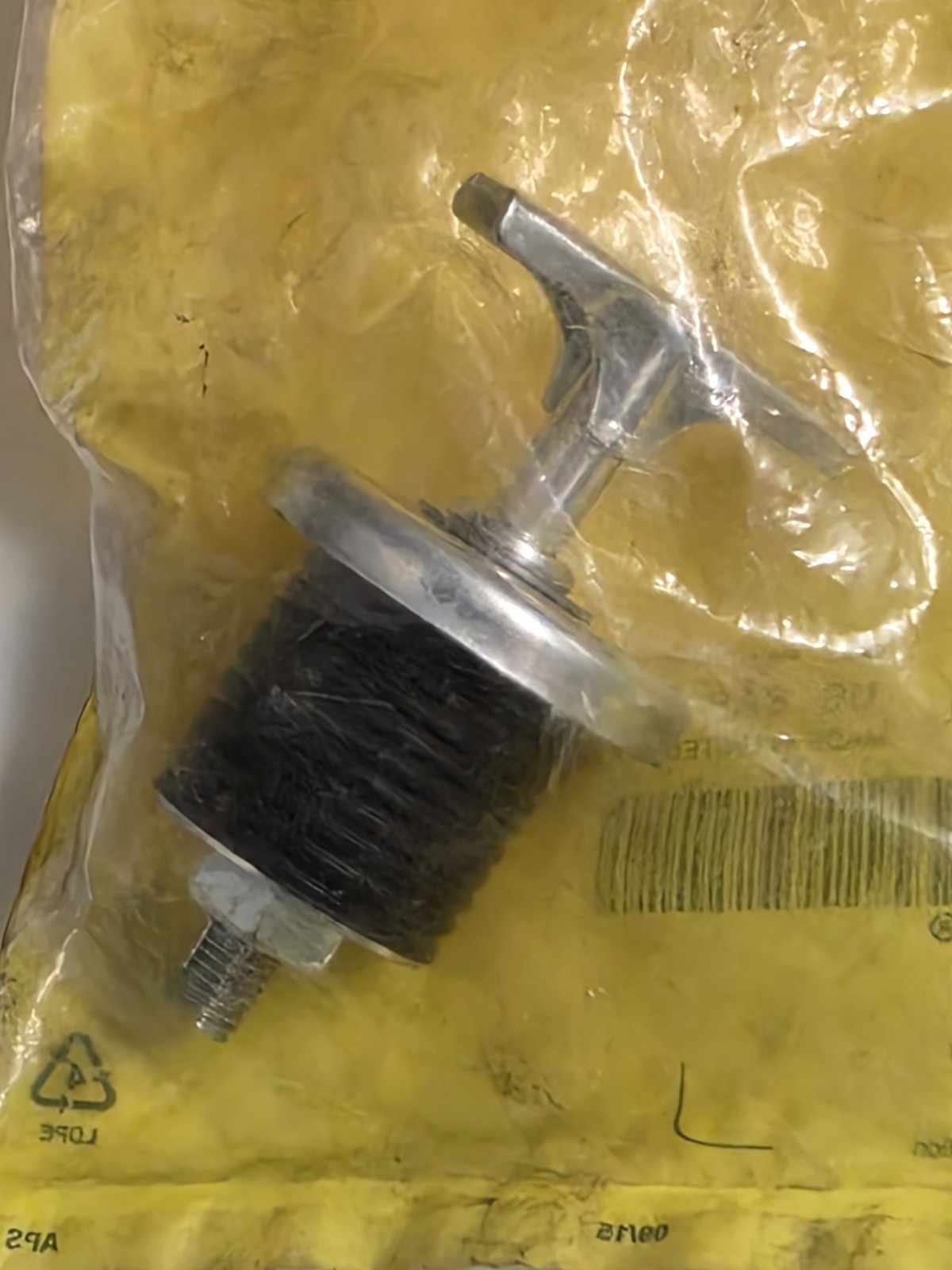 9L-8439 Genuine CAT Caterpillar Engine Oil Filler CapC-15, C-18, 3116, New Oem 9L-8439 Genuine CAT Caterpillar Engine Oil Filler CapC-15, C-18, 3116, New Oem