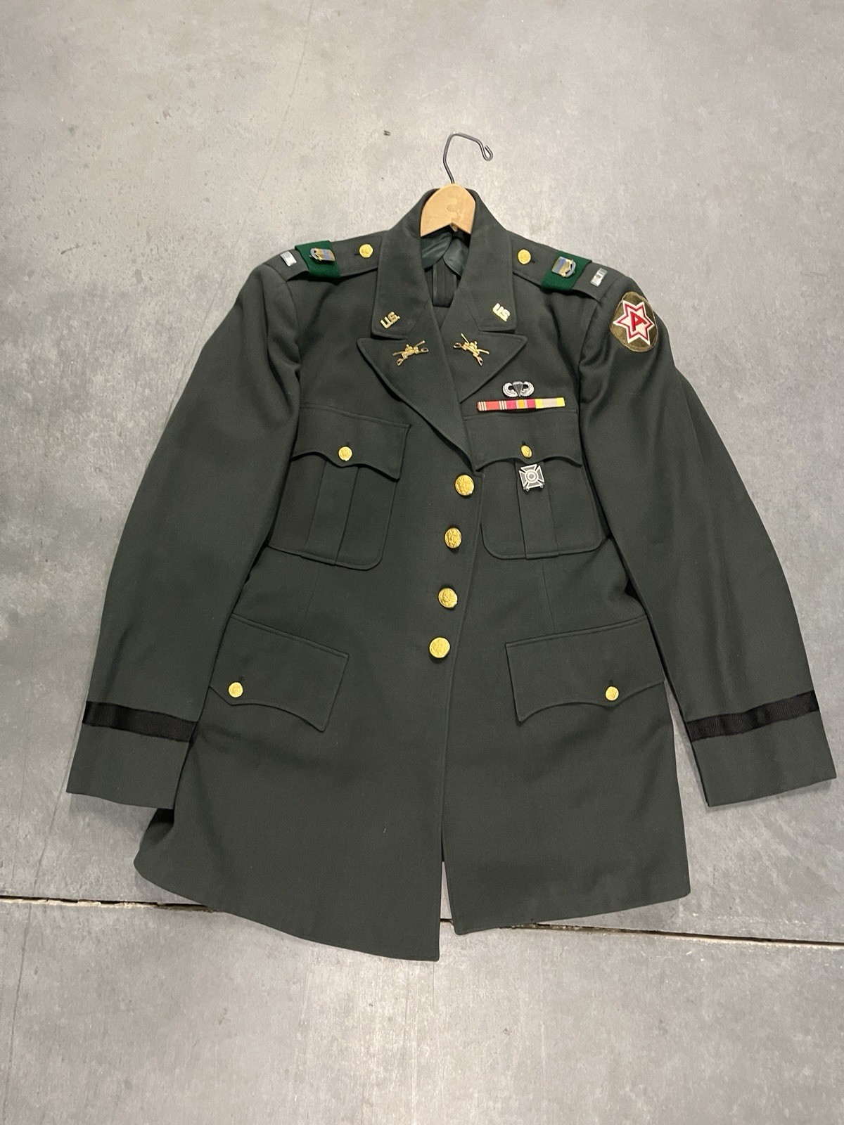 1950s Korean/Vietnam Era US ARMY Dress Jacket /trousers. With Medals And Patches