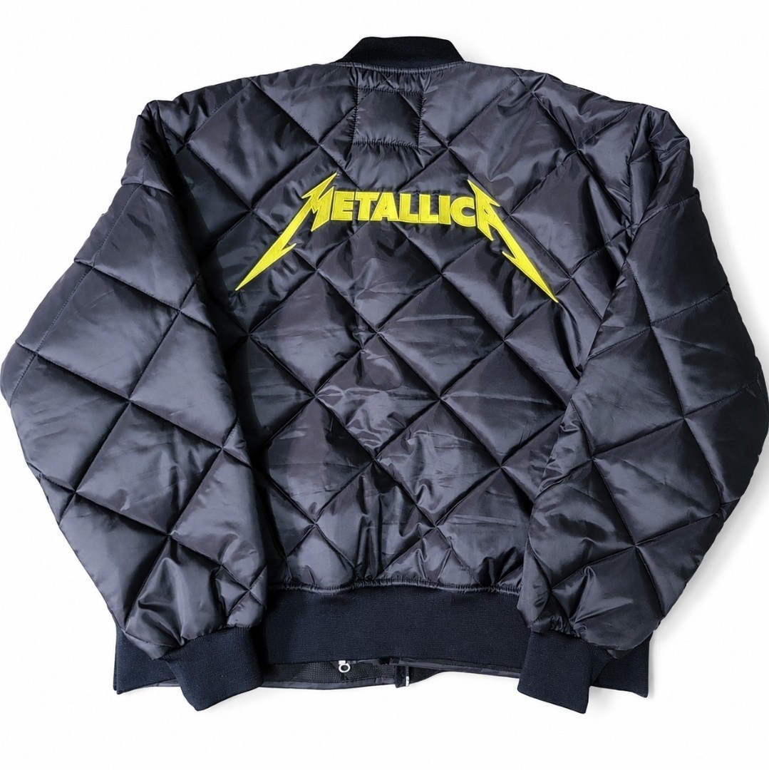 Metallica M72 World Tour 2023 Official Black Quilted Bomber Jacket Men’s XL