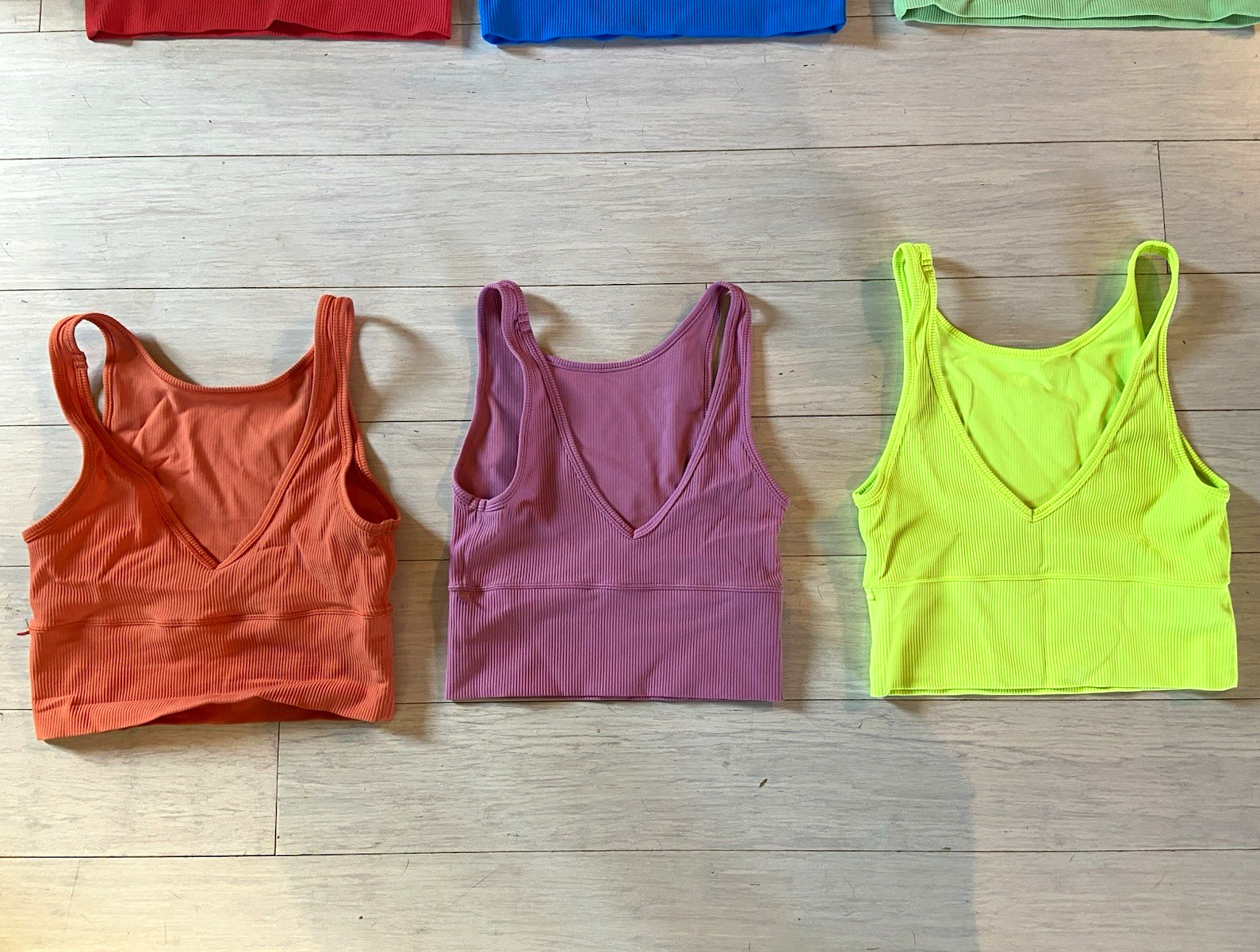 lululemon Women’s Power pivot tank Ribbed Wireless Lot of 3 Size m