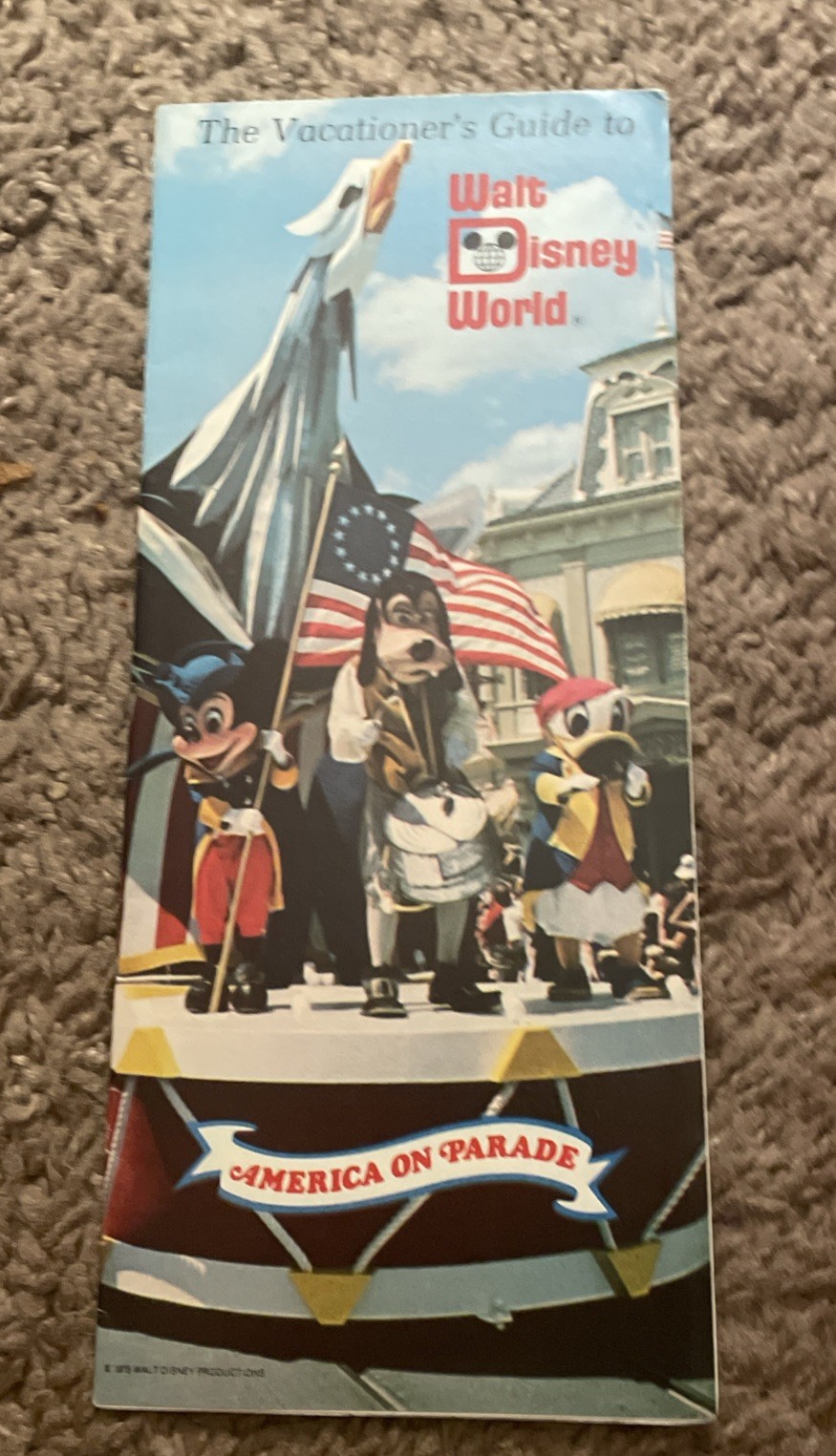 Walt Disney World Vacationer Guide 1975 America On Parade BiCentennial Pamphlet Walt Disney World Vacationer Guide 1975 America On Parade BiCentennial Pamphlet