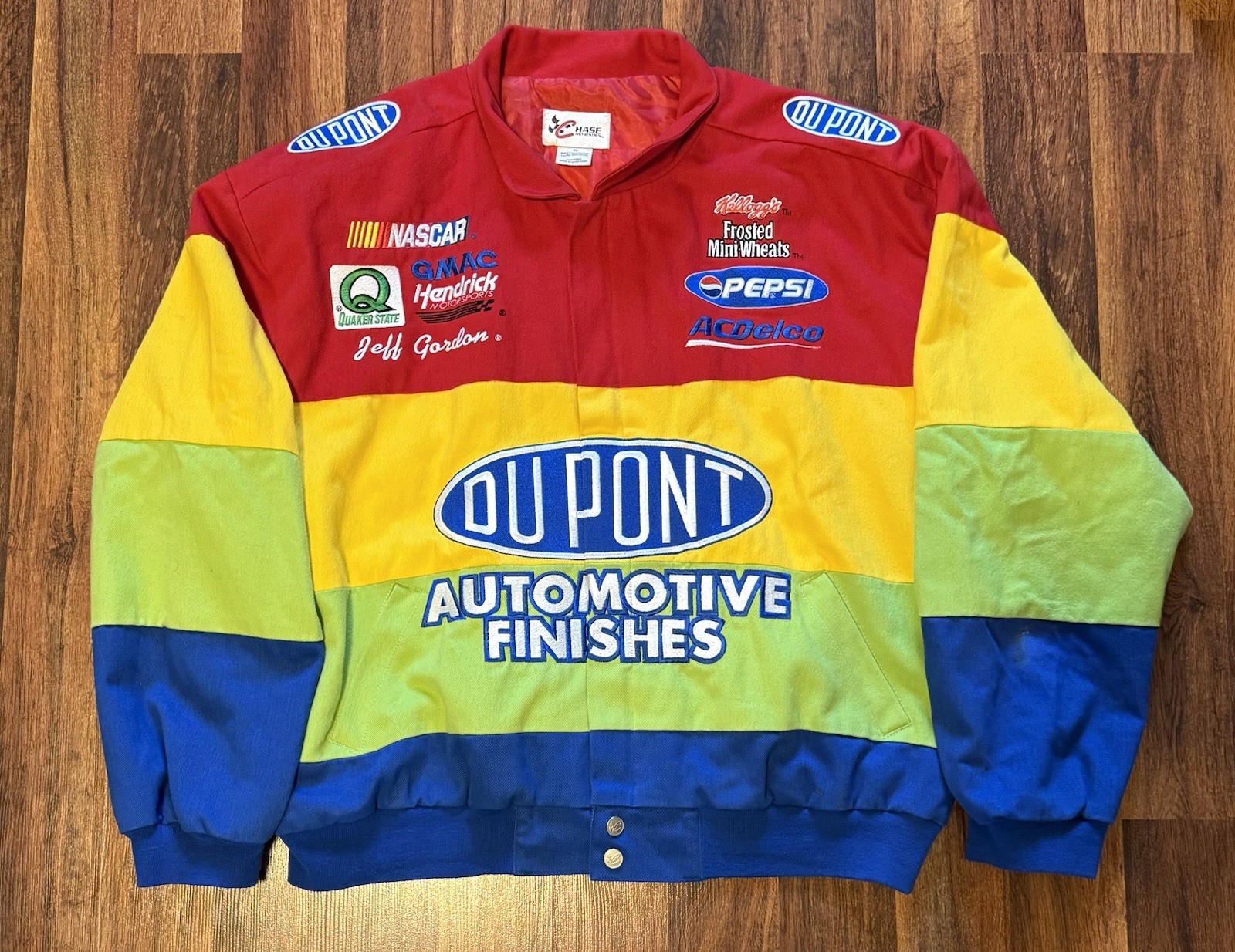 Vintage Jeff Gordon DuPont Chase Authentics Racing Jacket Vintage Jeff Gordon DuPont Chase Authentics Racing Jacket