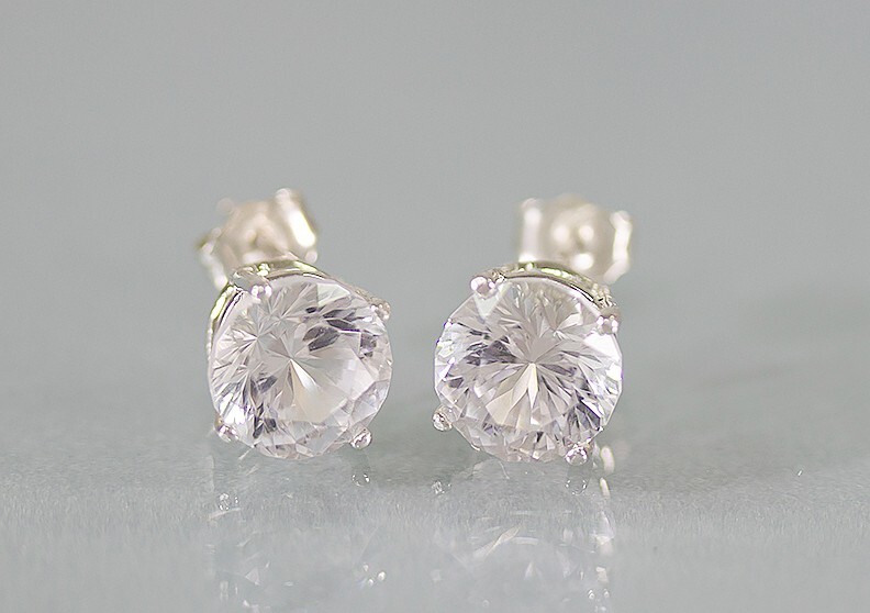 Earings. Lab Created White Sapphire. Sunburst Cut. 8mm. 5.85 cts. Amazing Cut Earings. Lab Created White Sapphire. Sunburst Cut. 8mm. 5.85 cts. Amazing Cut
