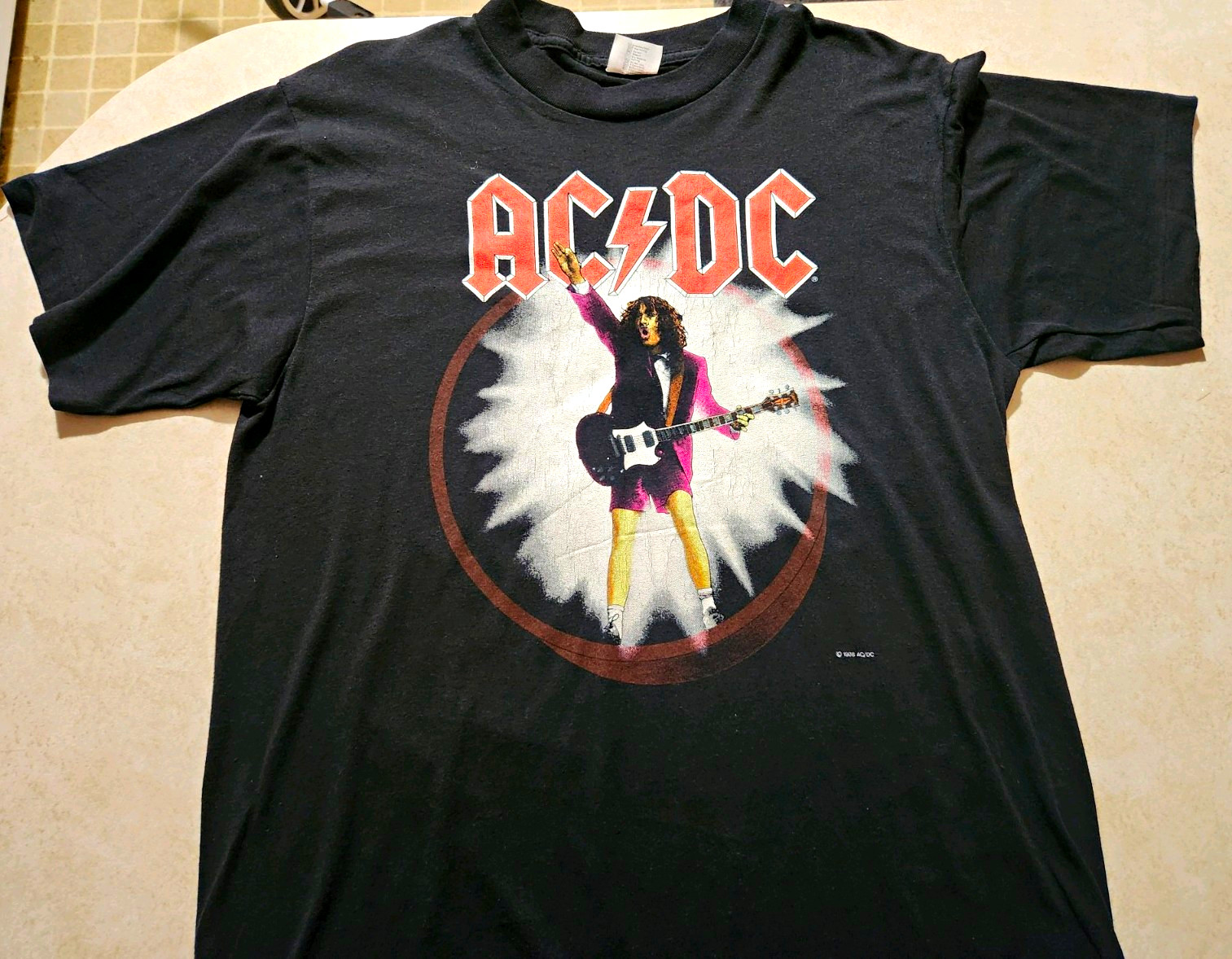 Vintage AC/DC Blow Up Your Video World Tour 1988 Black T-Shirt XL Vintage AC/DC Blow Up Your Video World Tour 1988 Black T-Shirt XL