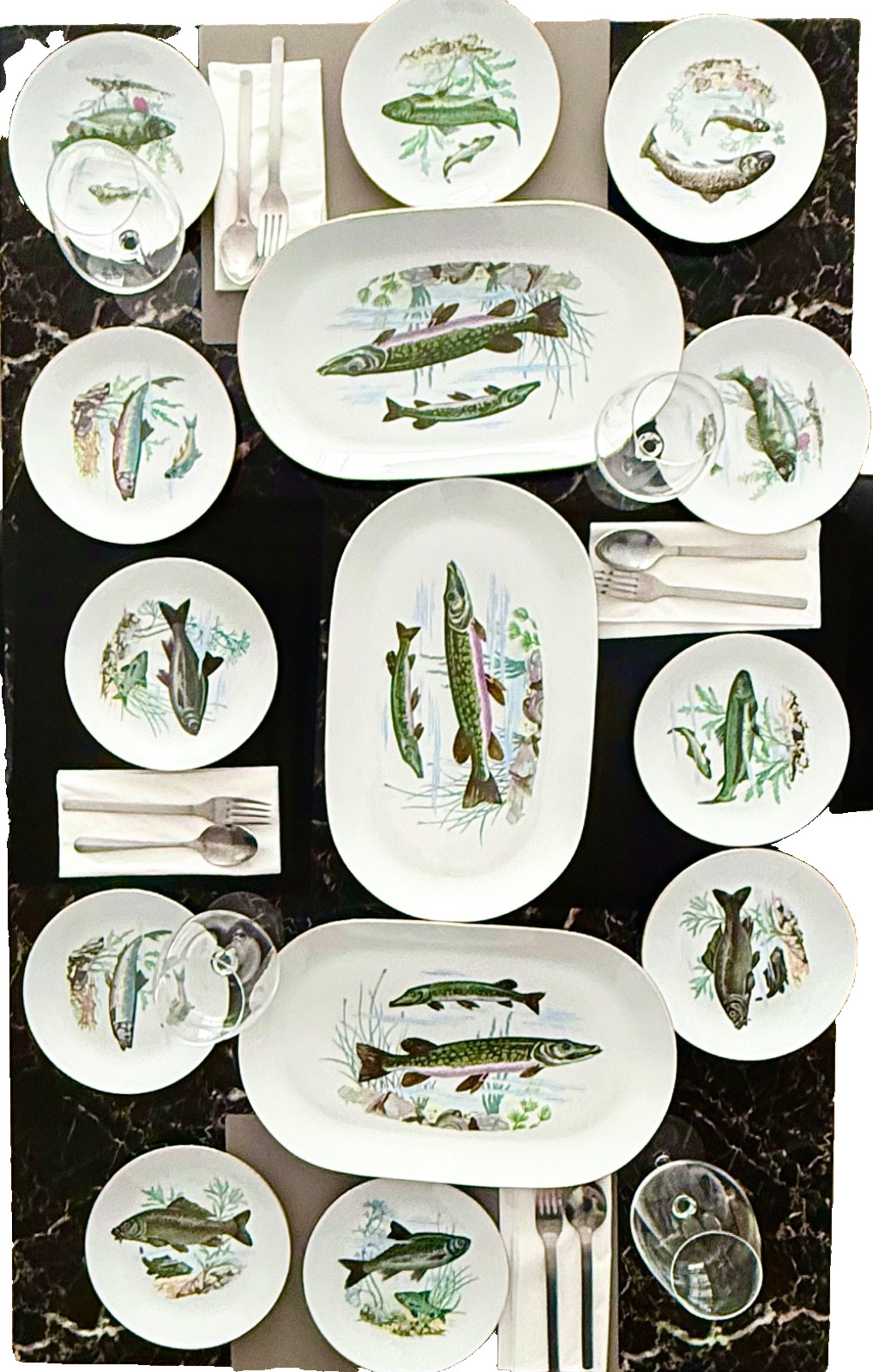 Rare Mid-Century Kahla Porcelain Fish Plate Set – 1950s East Germany (GDR)Export