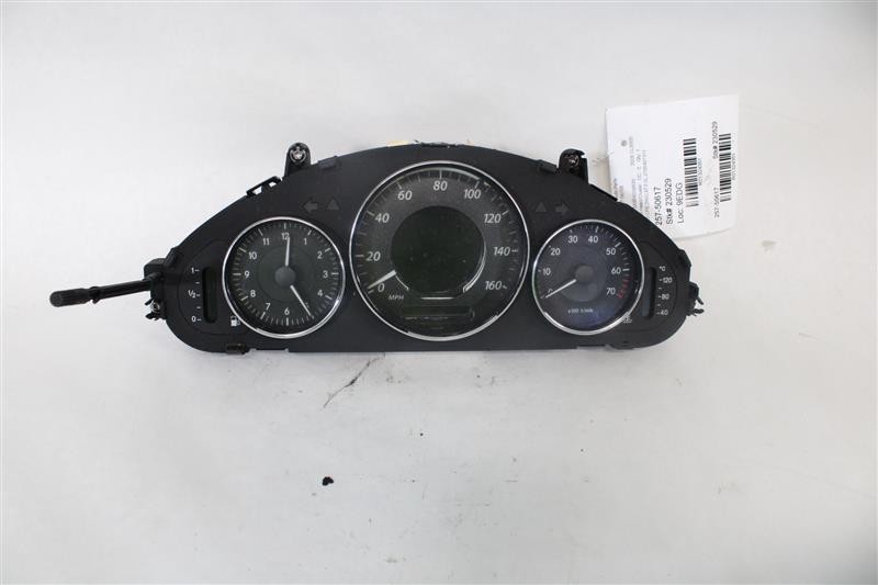 SPEEDOMETER CLUSTER Mercedes-Benz CLS500 CLS55 2006 06 2195401311 1324351