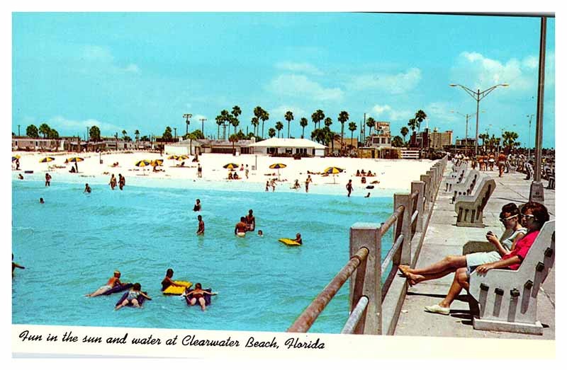 Clearwater Beach FL postcard FUN IN SUN & WATER AT CLEARWATER BEACH s/06 AU6268